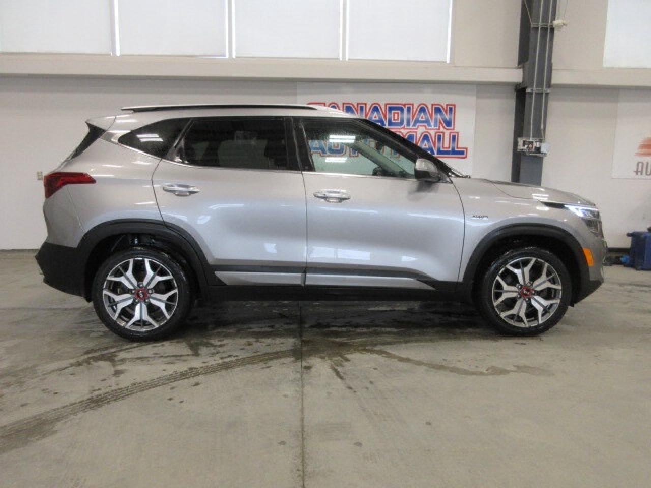 2021 Kia Seltos SX TURBO AWD, NAV, ROOF, LEATHER, 59K! Photo