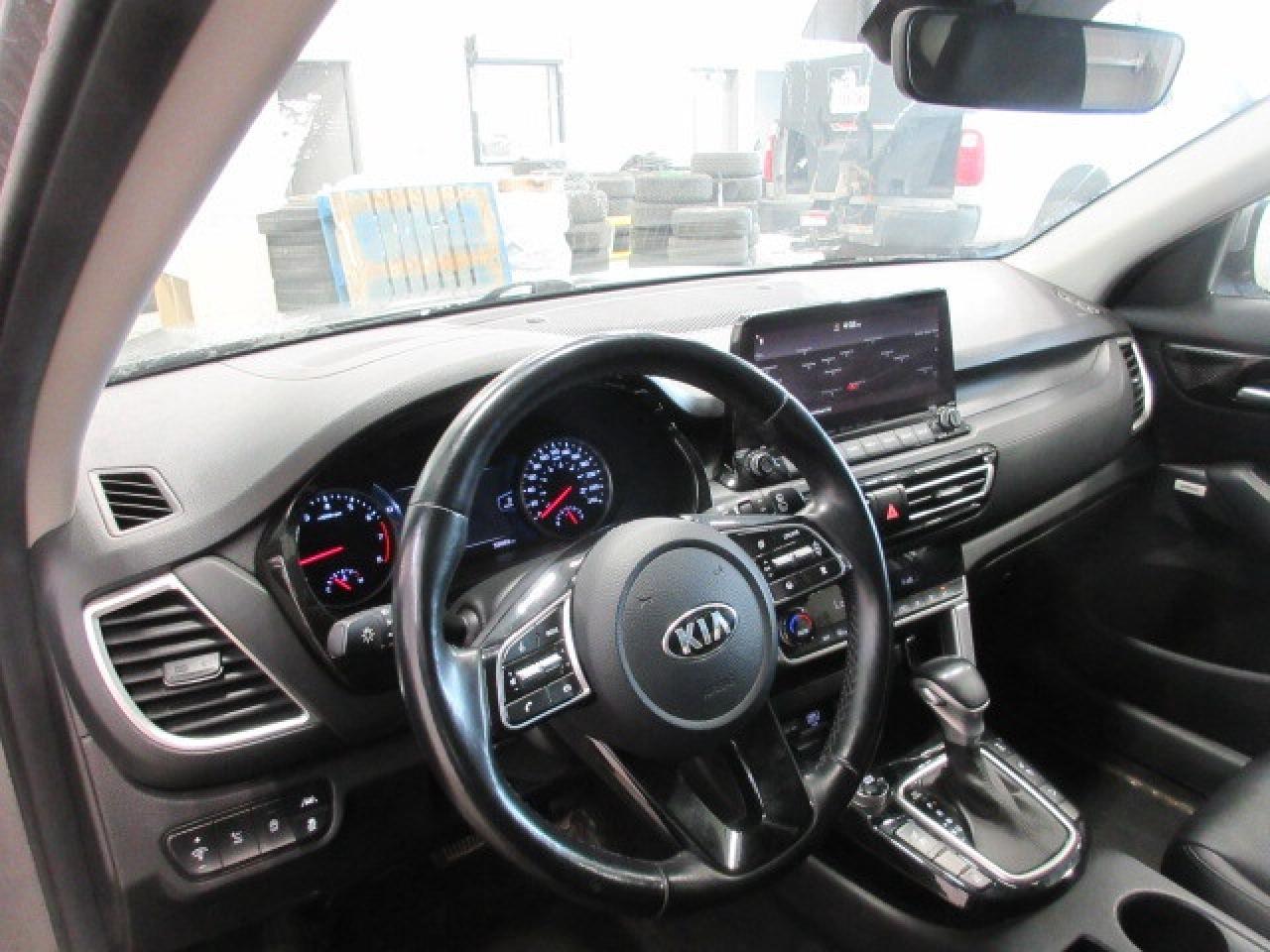 2021 Kia Seltos SX TURBO AWD, NAV, ROOF, LEATHER, 59K! Photo