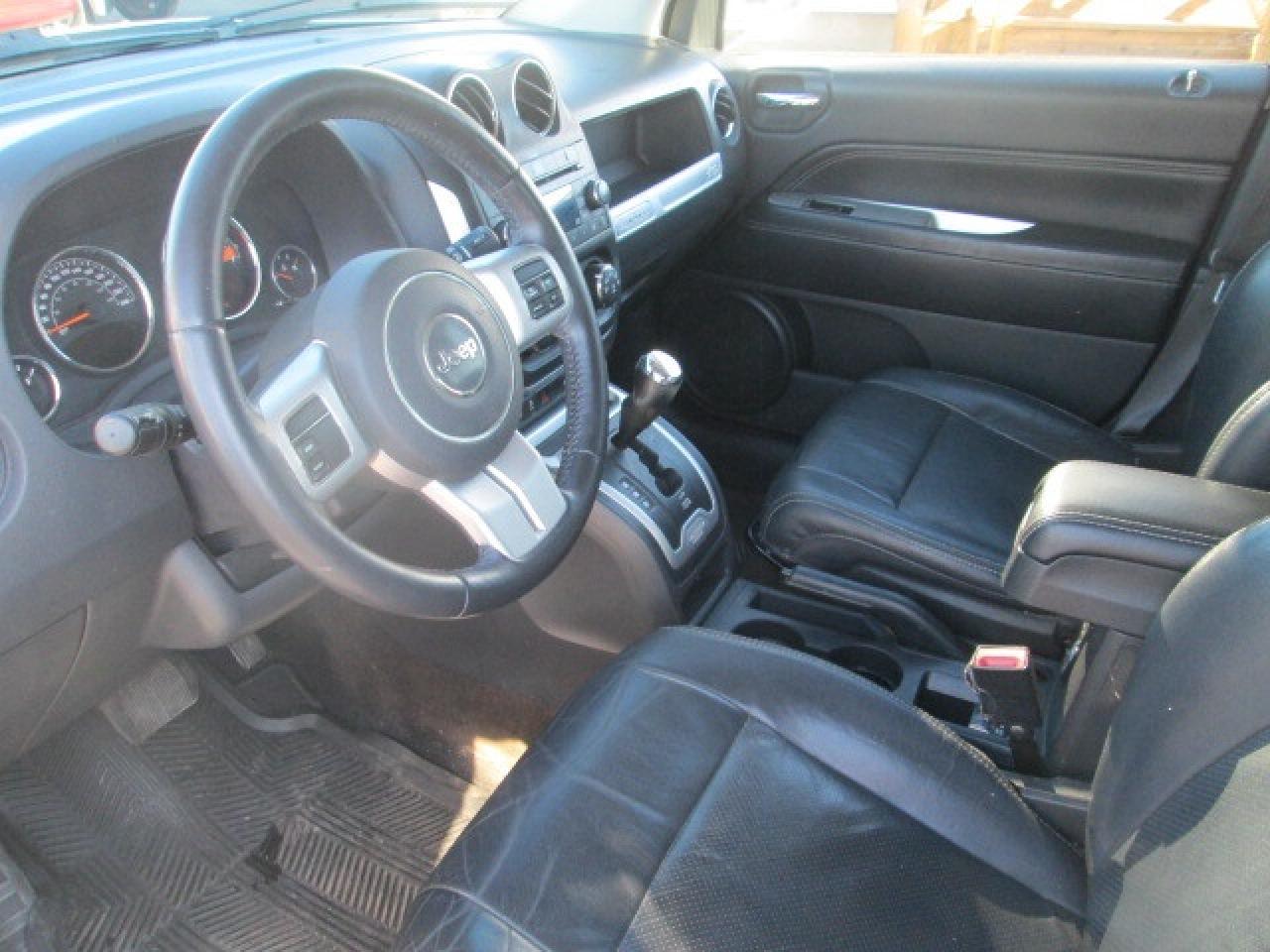 2016 Jeep Compass 4WD 4dr High Altitude, Leather, Sunroof Photo