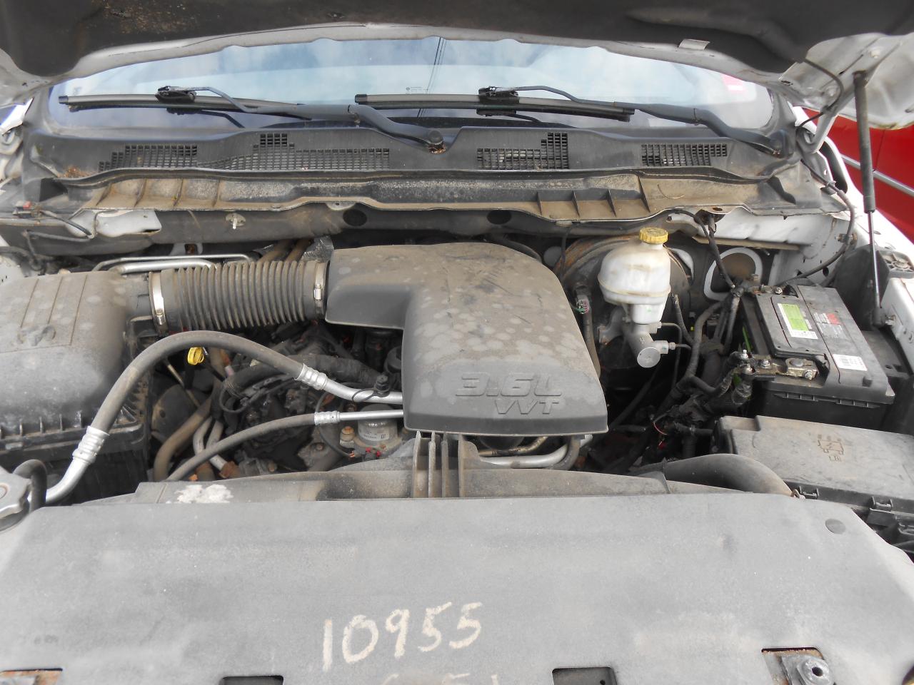 2013 RAM 1500 2WD Quad Cab 140.5  ST AS-IS DEAL Photo