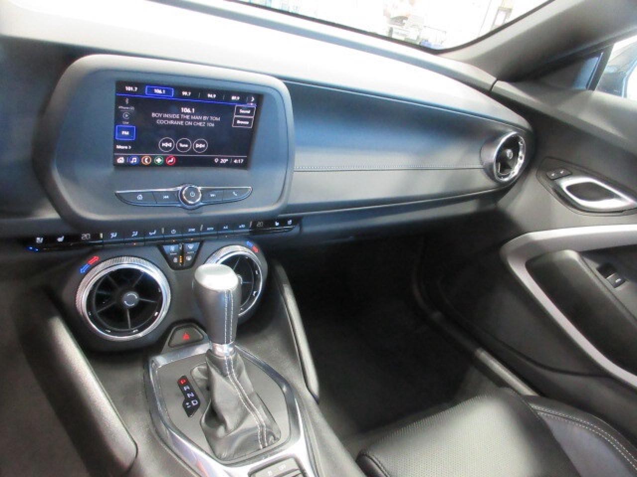 2022 Chevrolet Camaro RS 2LT, MOONROOF, HTD. LEATHER, LOADED, 26K! Photo