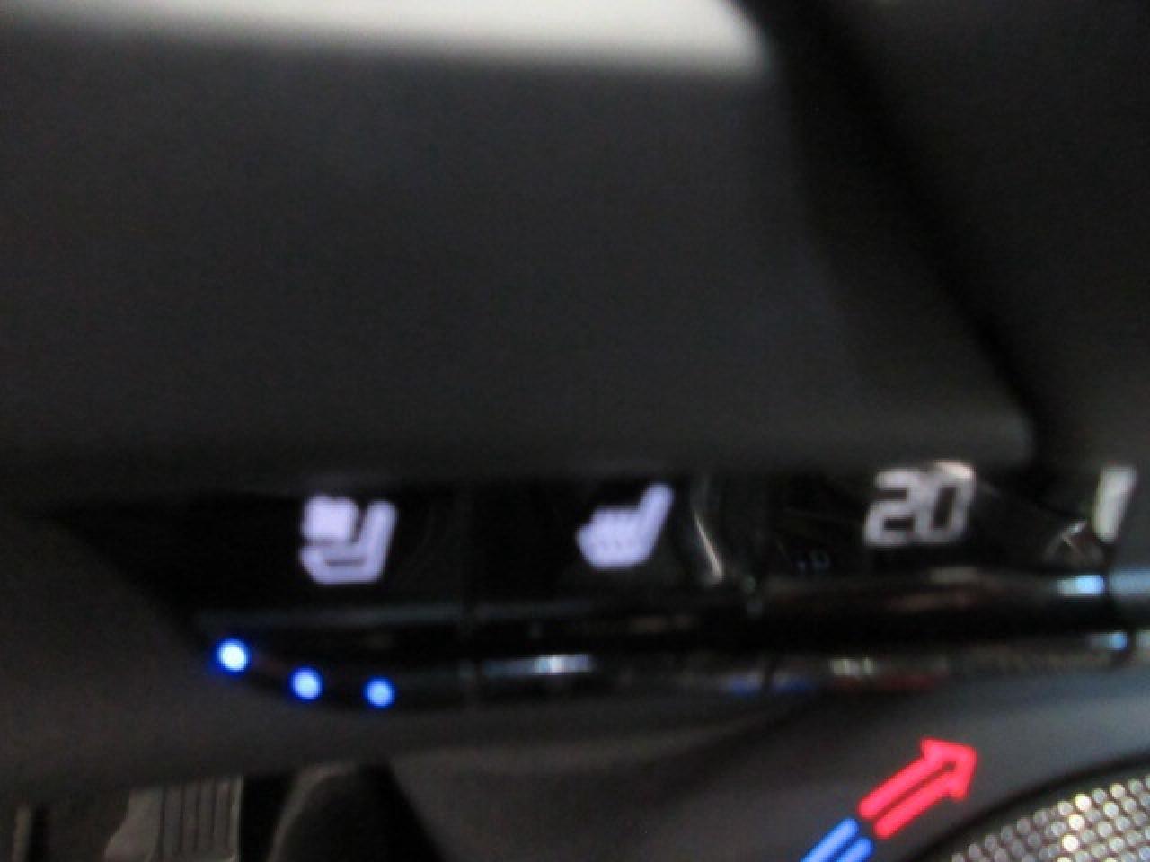 2022 Chevrolet Camaro RS 2LT, MOONROOF, HTD. LEATHER, LOADED, 26K! Photo