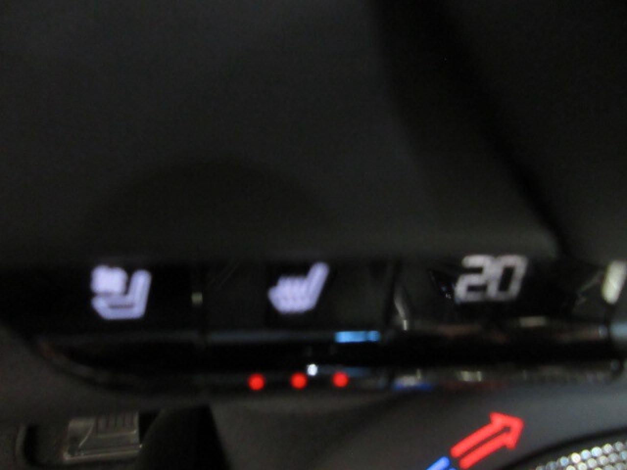 2022 Chevrolet Camaro RS 2LT, MOONROOF, HTD. LEATHER, LOADED, 26K! Photo