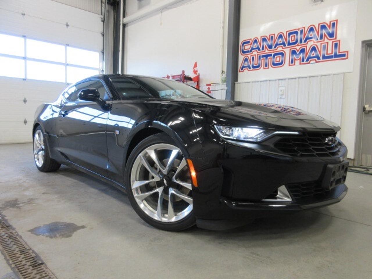 2022 Chevrolet Camaro RS 2LT, MOONROOF, HTD. LEATHER, LOADED, 26K! Photo
