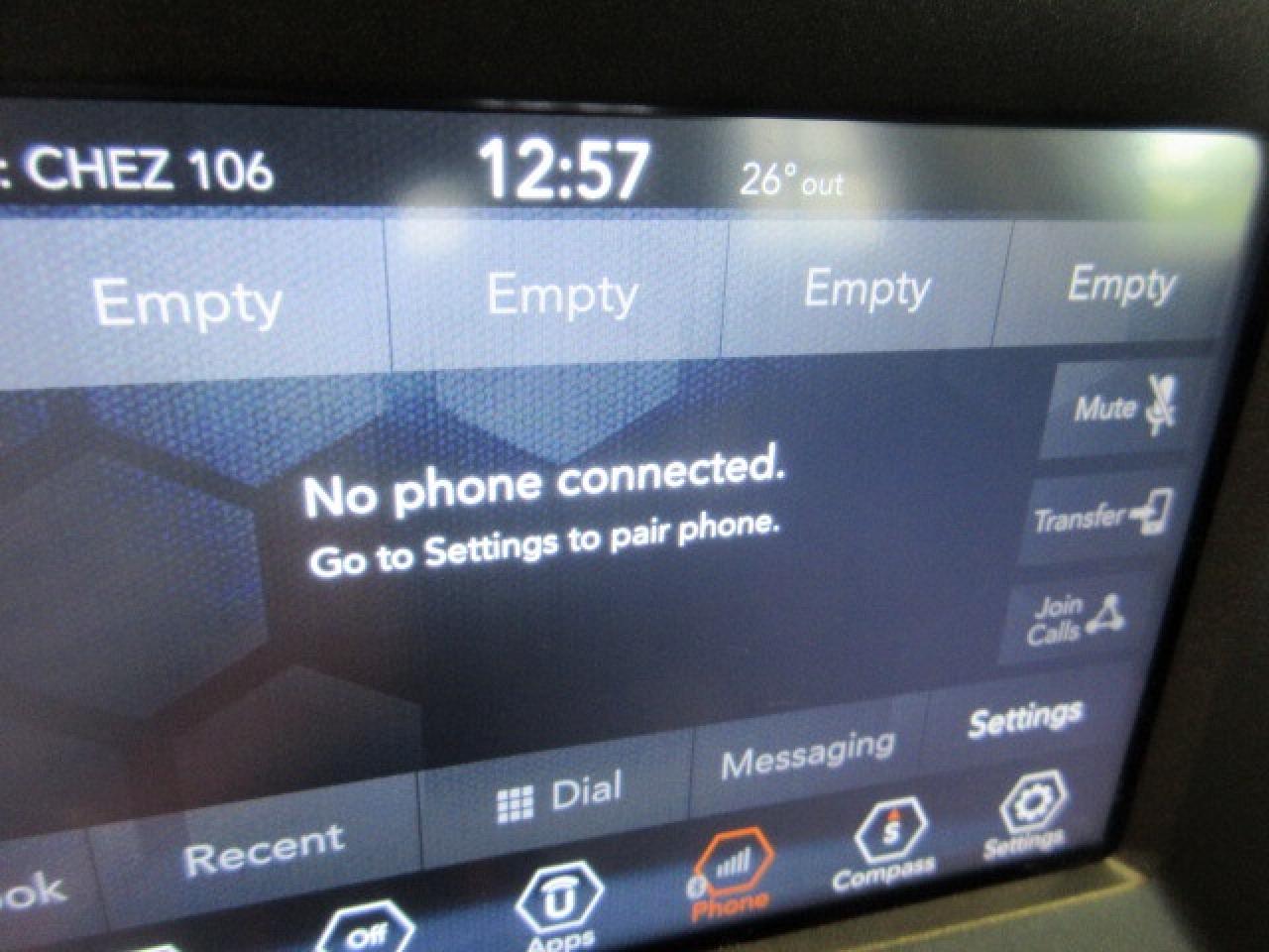 2018 Jeep Compass TRAILHAWK 4X4, HTD. SEATS, PANA ROOF, 52K! Photo