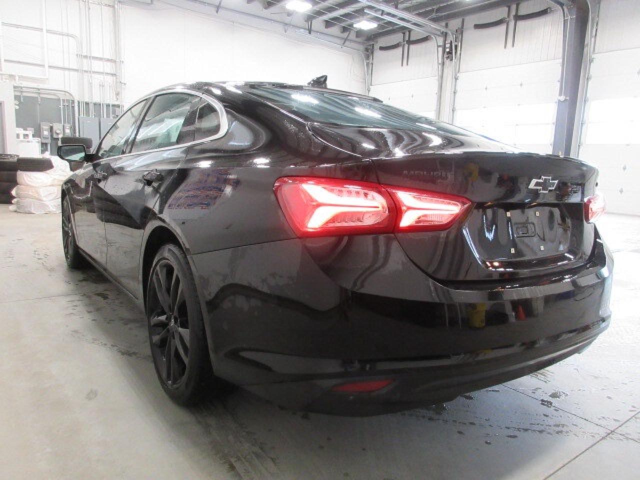 2024 Chevrolet Malibu LT, APPLE/ANDROID, A/C, BT, CAMERA, ALLOYS, 44K! Photo