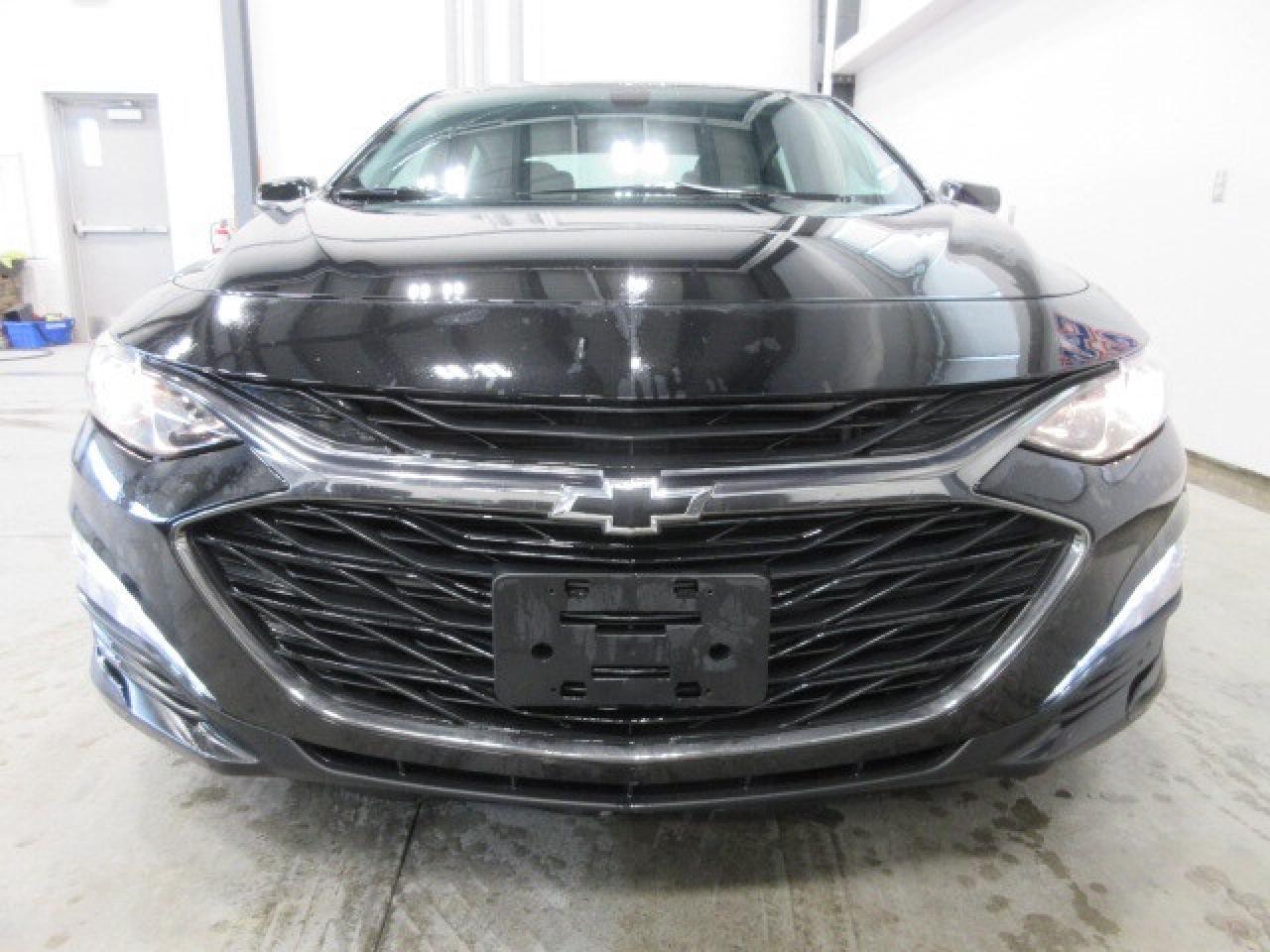 2024 Chevrolet Malibu LT, APPLE/ANDROID, A/C, BT, CAMERA, ALLOYS, 44K! Photo