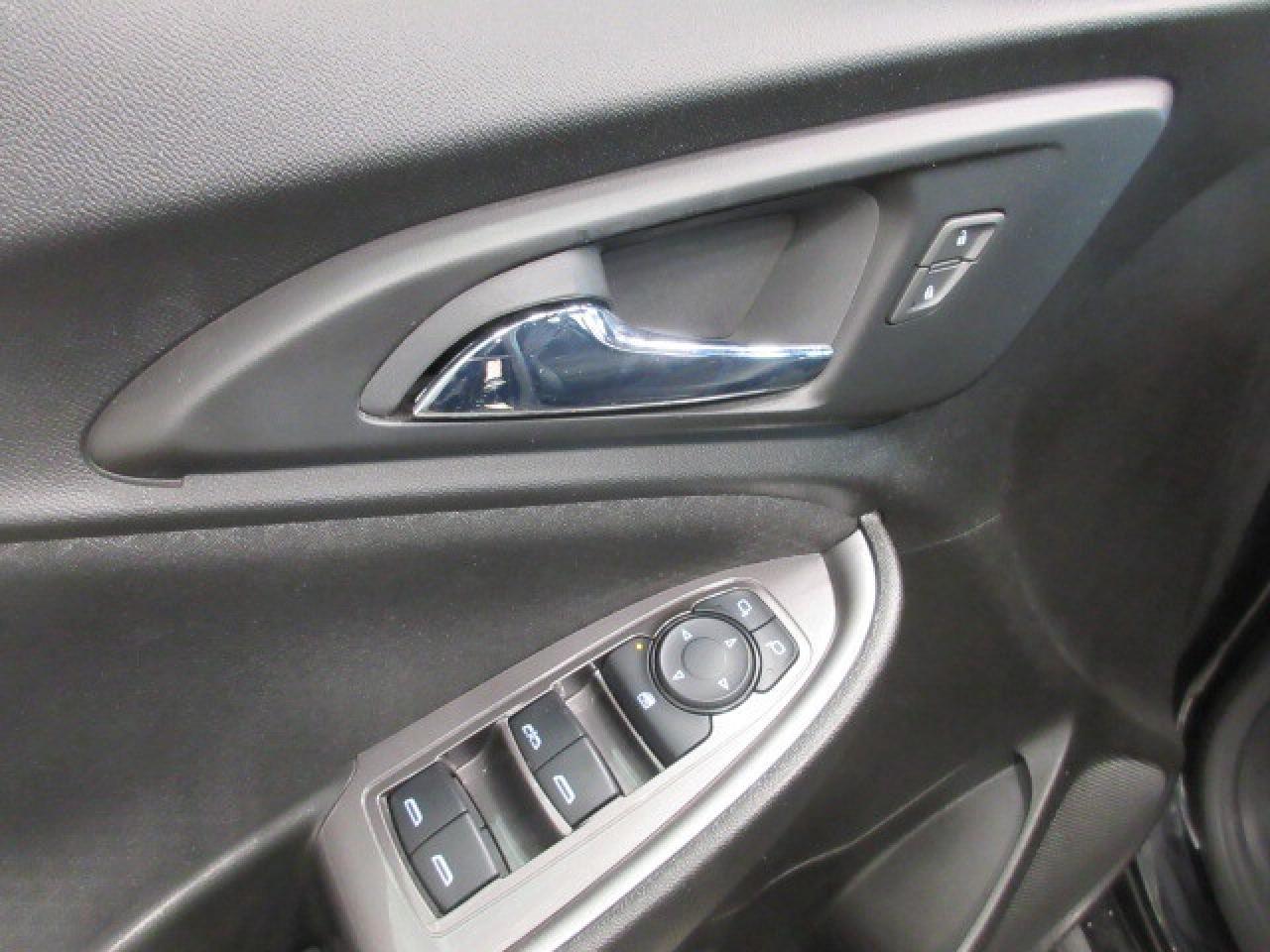 2024 Chevrolet Malibu LT, APPLE/ANDROID, A/C, BT, CAMERA, ALLOYS, 44K! Photo