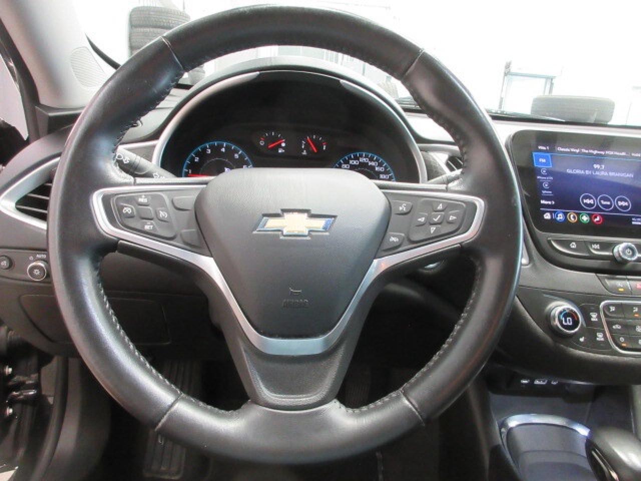 2024 Chevrolet Malibu LT, APPLE/ANDROID, A/C, BT, CAMERA, ALLOYS, 44K! Photo