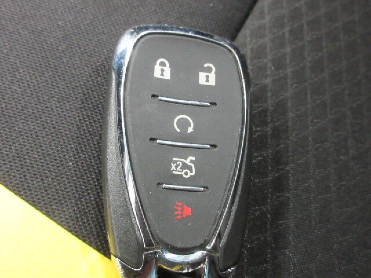 2024 Chevrolet Malibu LT, APPLE/ANDROID, A/C, BT, CAMERA, ALLOYS, 44K! Photo