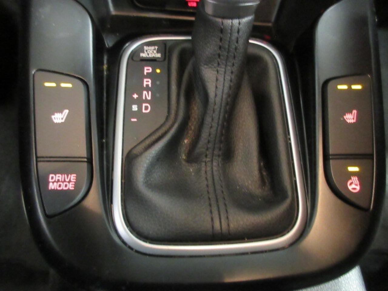 2021 Kia Soul EX, HTD. SEATS, APPLE/ANDROID, BT, ALLOYS, 36K! Photo