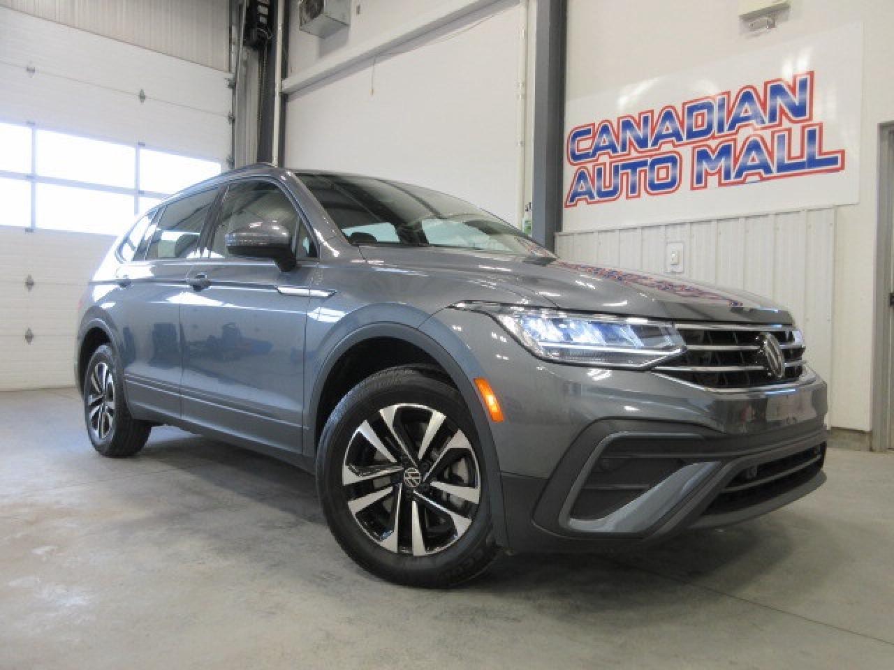 2024 Volkswagen Tiguan 4MOTION, HTD. SEATS, APPLE/ANDROID, JUST 7K! Photo