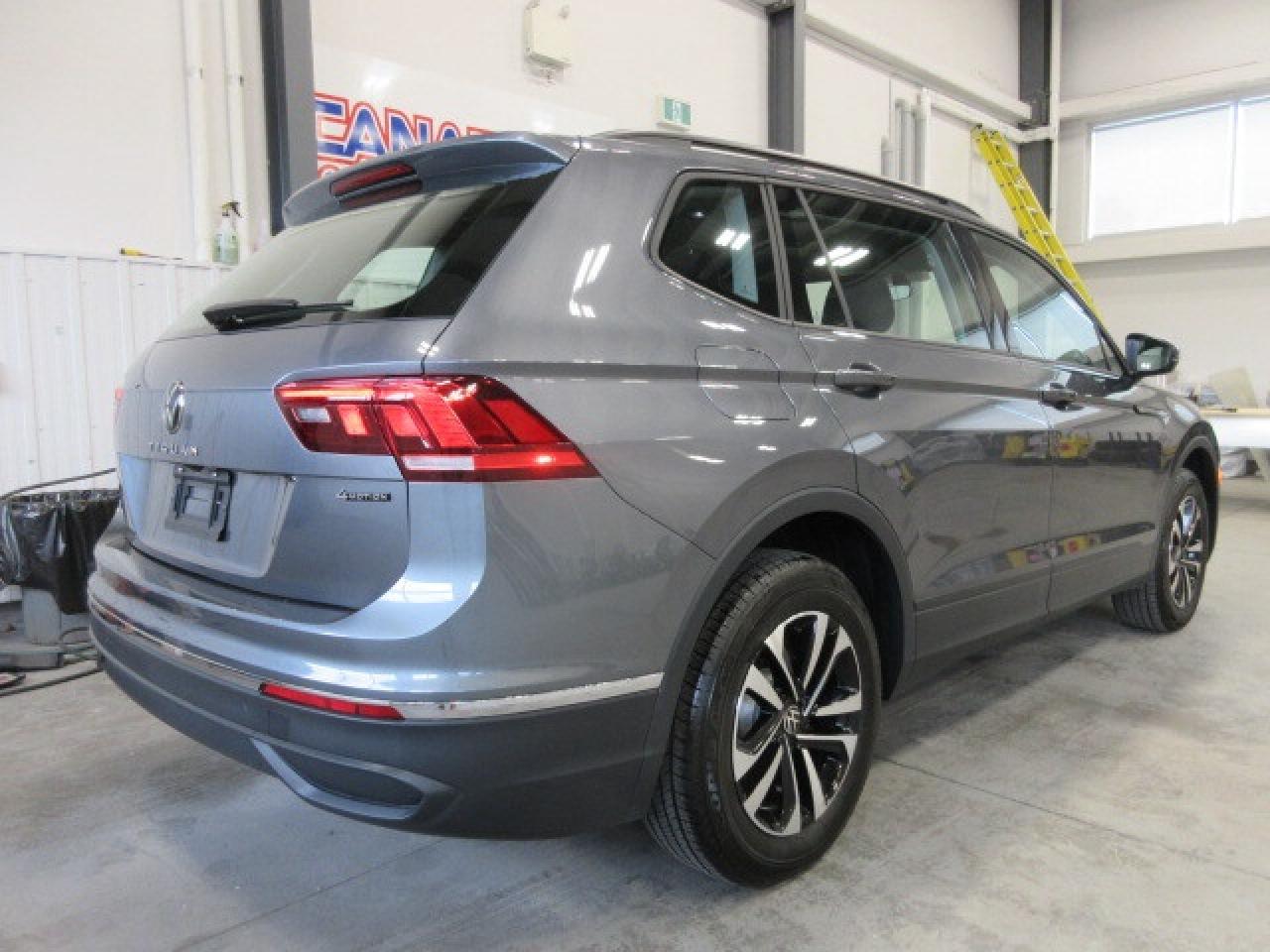 2024 Volkswagen Tiguan 4MOTION, HTD. SEATS, APPLE/ANDROID, JUST 7K! Photo