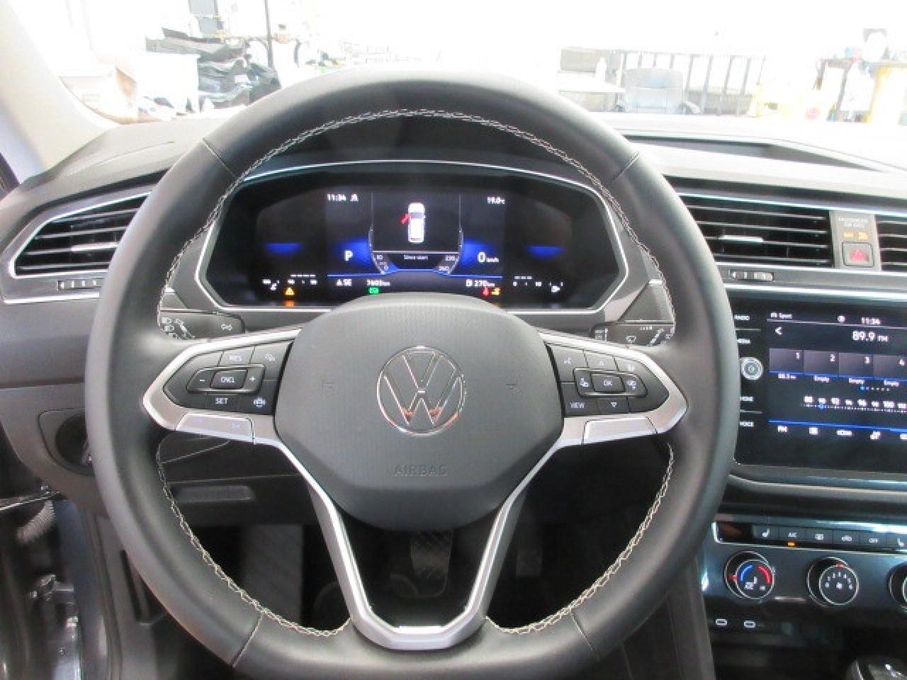 2024 Volkswagen Tiguan 4MOTION, HTD. SEATS, APPLE/ANDROID, JUST 7K! Photo