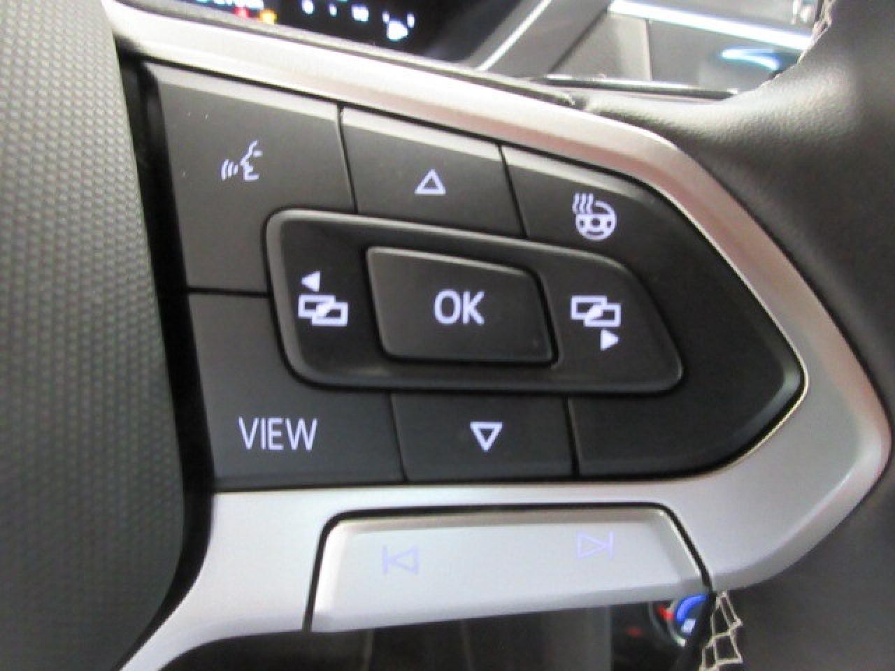 2024 Volkswagen Tiguan 4MOTION, HTD. SEATS, APPLE/ANDROID, JUST 7K! Photo