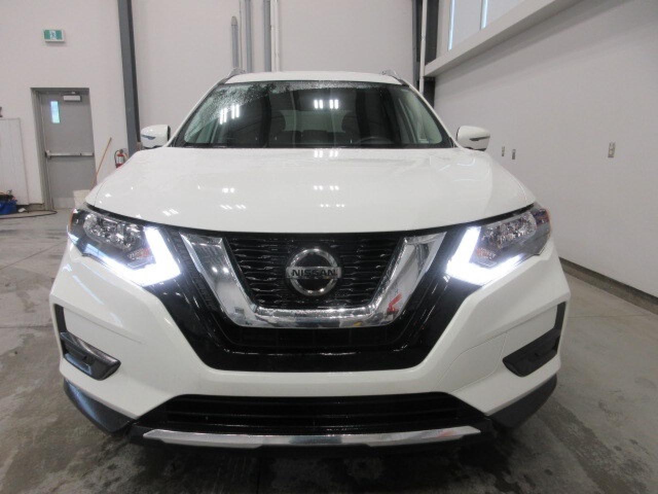 2020 Nissan Rogue AWD S, HTD. SEATS, APPLE/ANDROID, CAMERA, 68K! Photo2