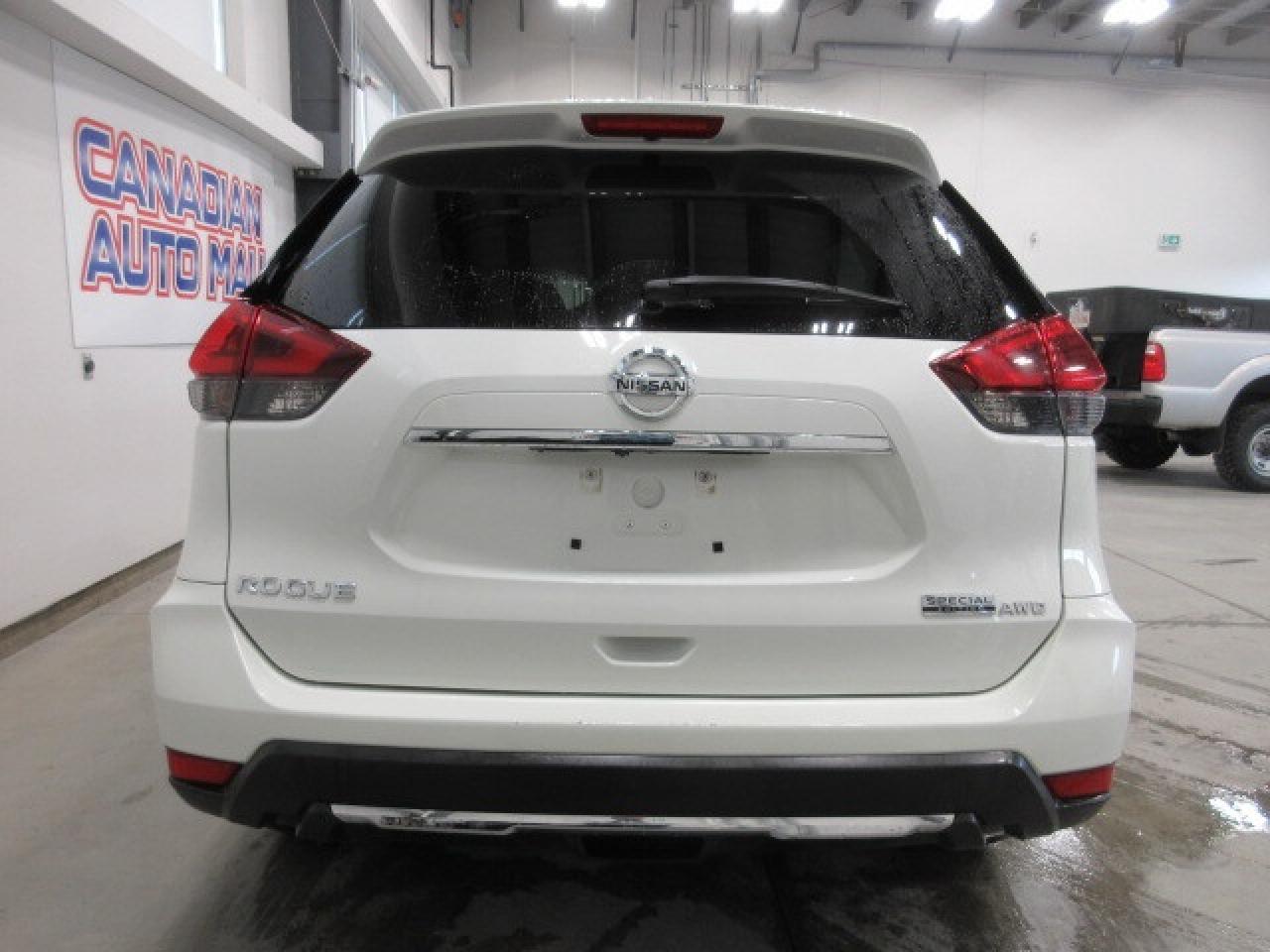 2020 Nissan Rogue AWD S, HTD. SEATS, APPLE/ANDROID, CAMERA, 68K! Photo
