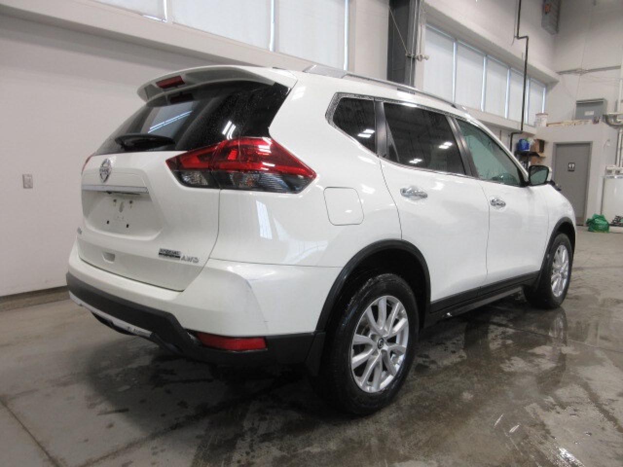 2020 Nissan Rogue AWD S, HTD. SEATS, APPLE/ANDROID, CAMERA, 68K! Photo
