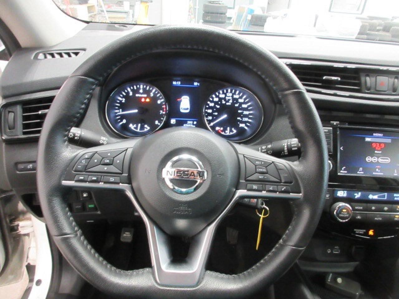 2020 Nissan Rogue AWD S, HTD. SEATS, APPLE/ANDROID, CAMERA, 68K! Photo