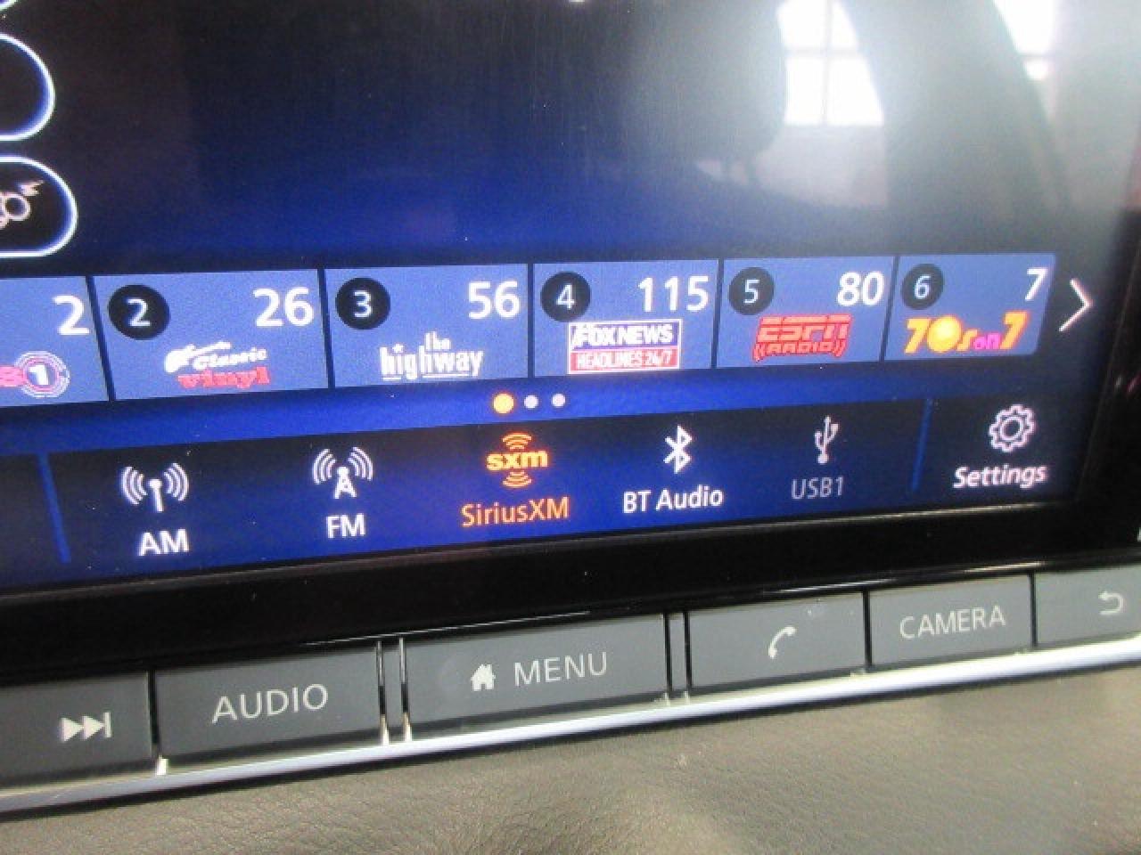 2021 Nissan Sentra SR MANUAL, ROOF, HTD. SEATS, APPLE/ANDROID, 96K! Photo