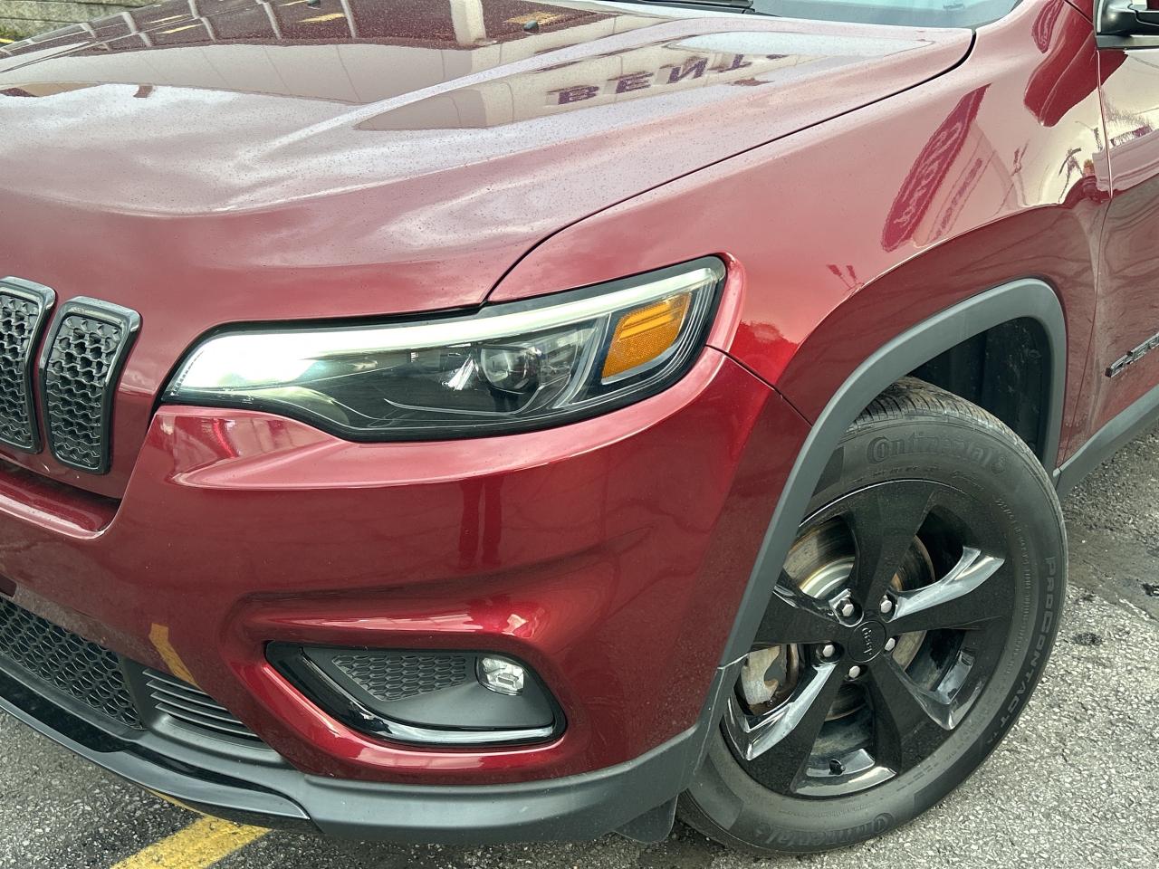 2019 Jeep Cherokee 3.2L V6 HEATED SEATS ONE OWNER Photo