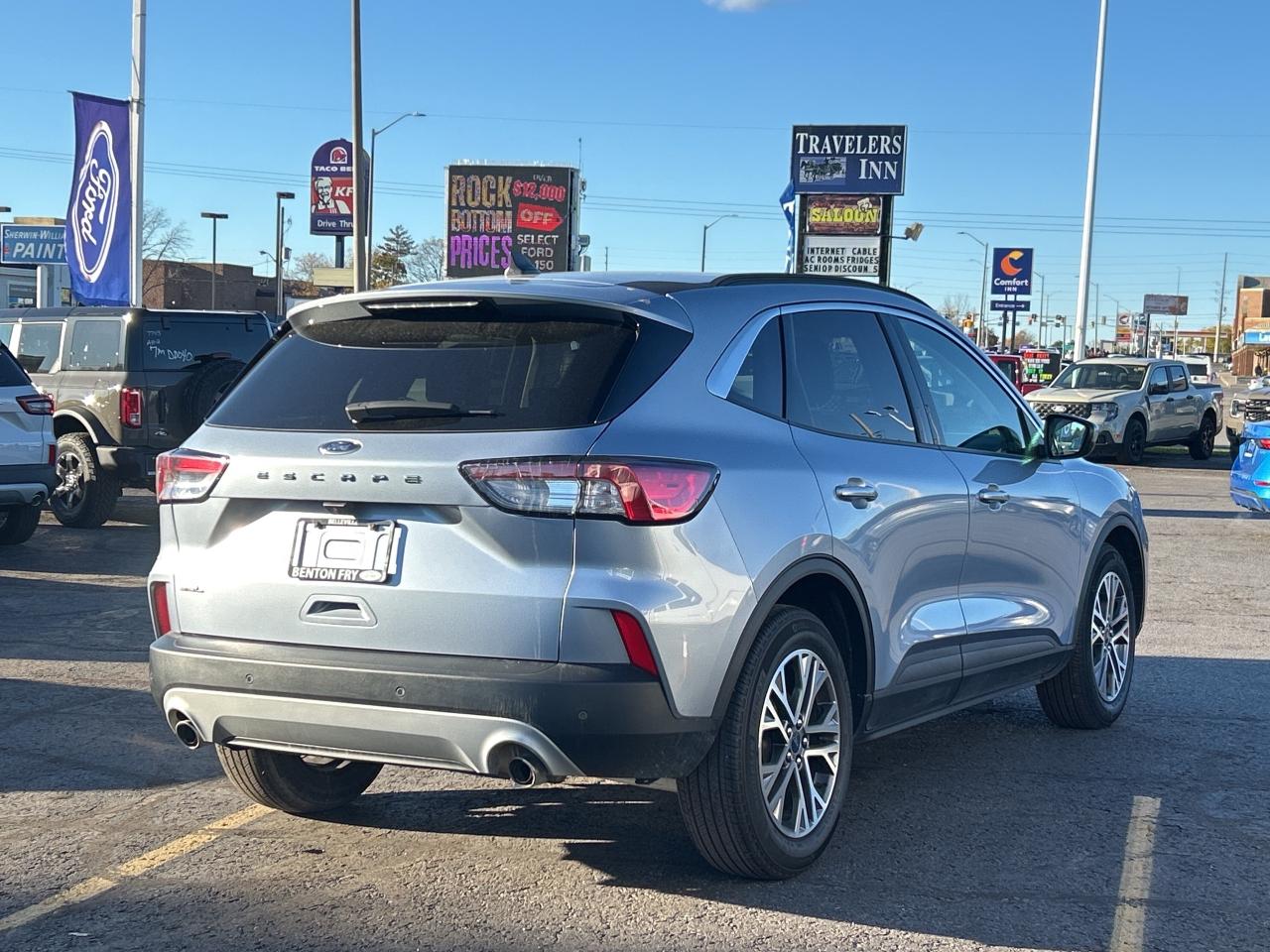 2022 Ford Escape SEL FWD 1.5L ADAPTIVE CRUISE ACTIVE X SEATING Photo