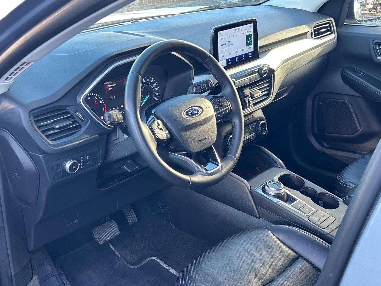 2022 Ford Escape SEL FWD 1.5L ADAPTIVE CRUISE ACTIVE X SEATING Photo