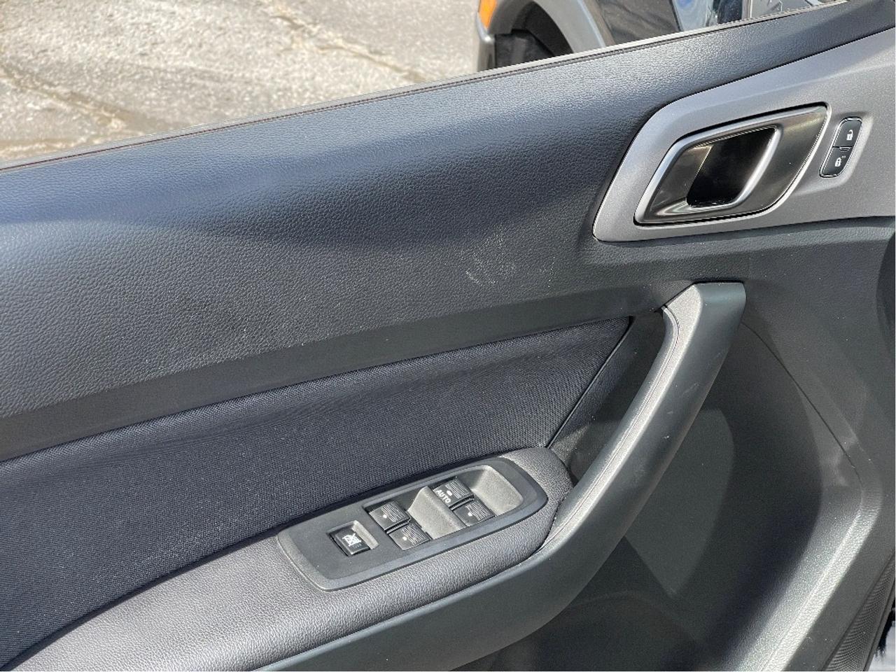 2023 Ford Ranger XLT 2.3L SPORT ADAPTIVE CRUISE LOW KMS TECH PKG Photo