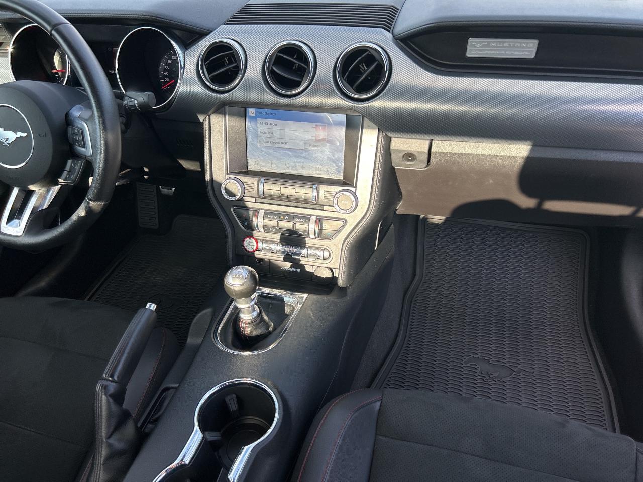 2017 Ford Mustang GT PREMIUM 5.0L MANUAL CALIFORNIA SPECIAL PKG Photo