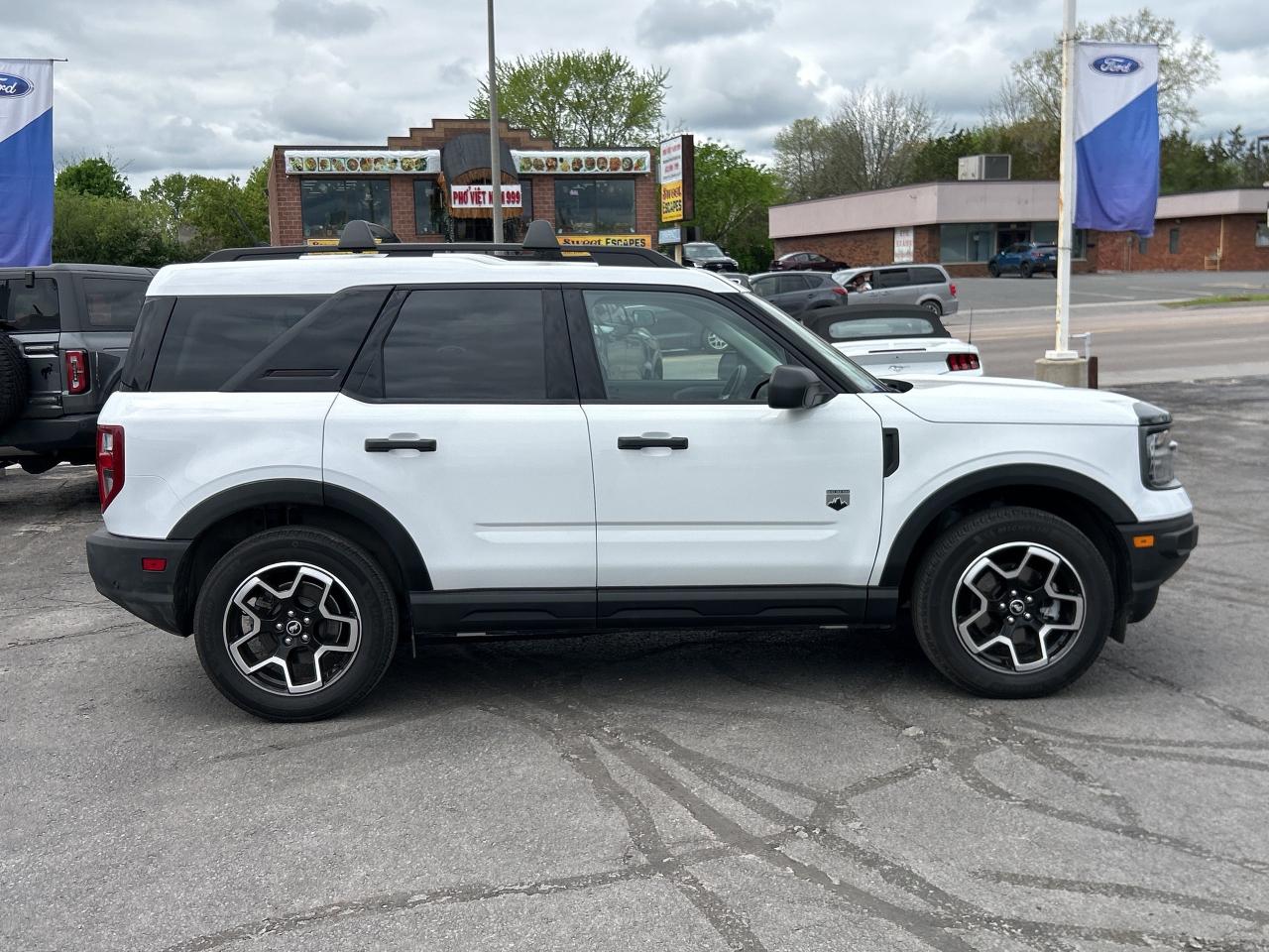 2022 Ford Bronco Sport Big Bend -1.5L 4X4 ADAPTIVE CRUISE CLASS II TOWING Photo