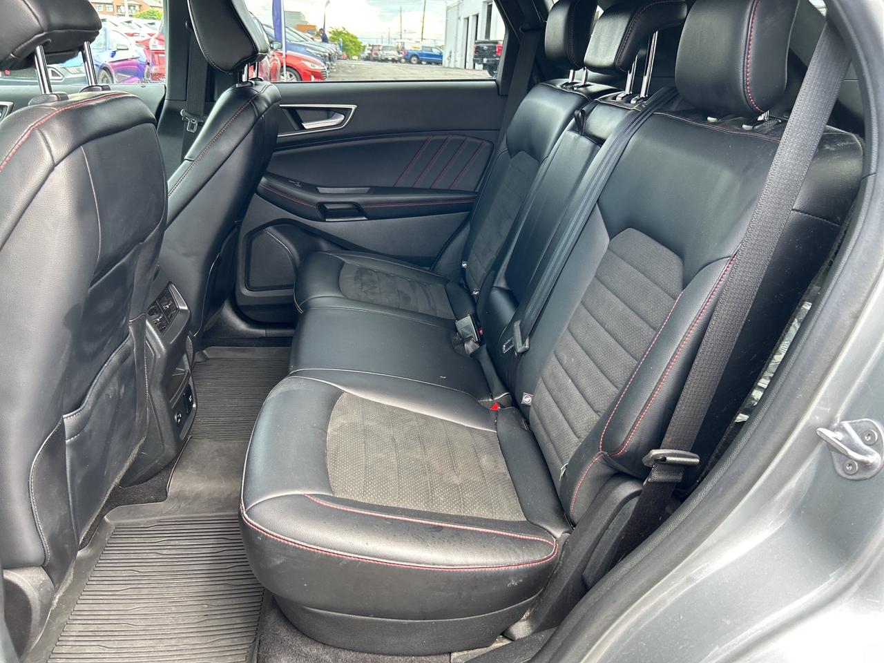 2022 Ford Edge ST Line AWD 2.0L ADAPTIVE CRUISE ACTIVEX SEATING Photo