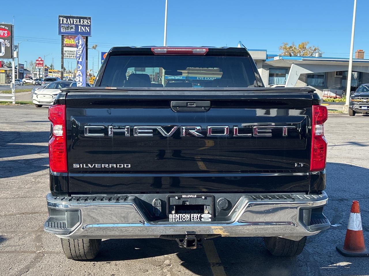 2021 Chevrolet Silverado 1500 LT 5.3 CREW PWR SEAT HEATED SEAT TONNEAU COVER Photo