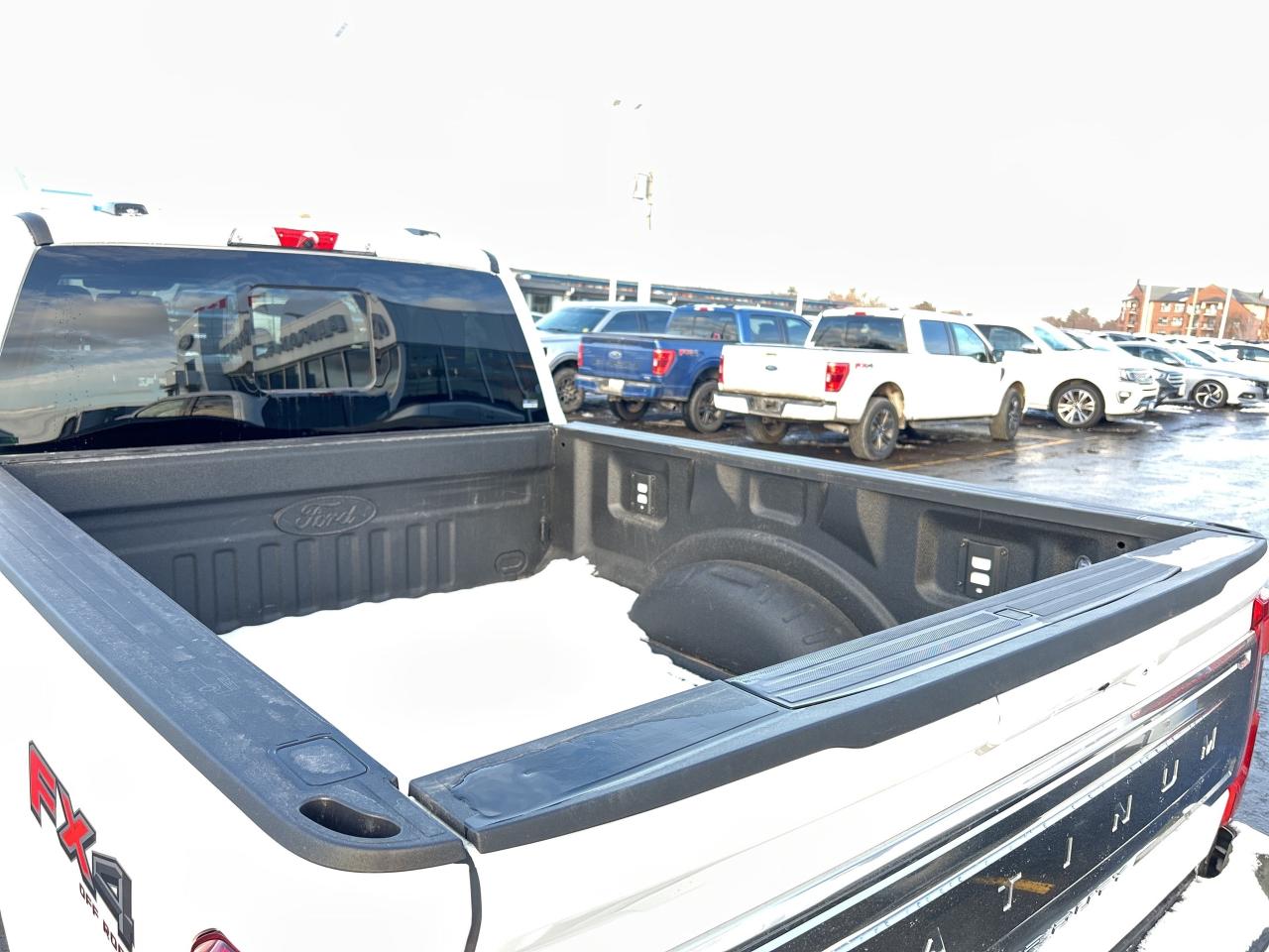 2025 Ford F-250 PLATINUM 6.7L HI-OUTPUT DIESEL FX4 PLAT PLUS PKG Photo