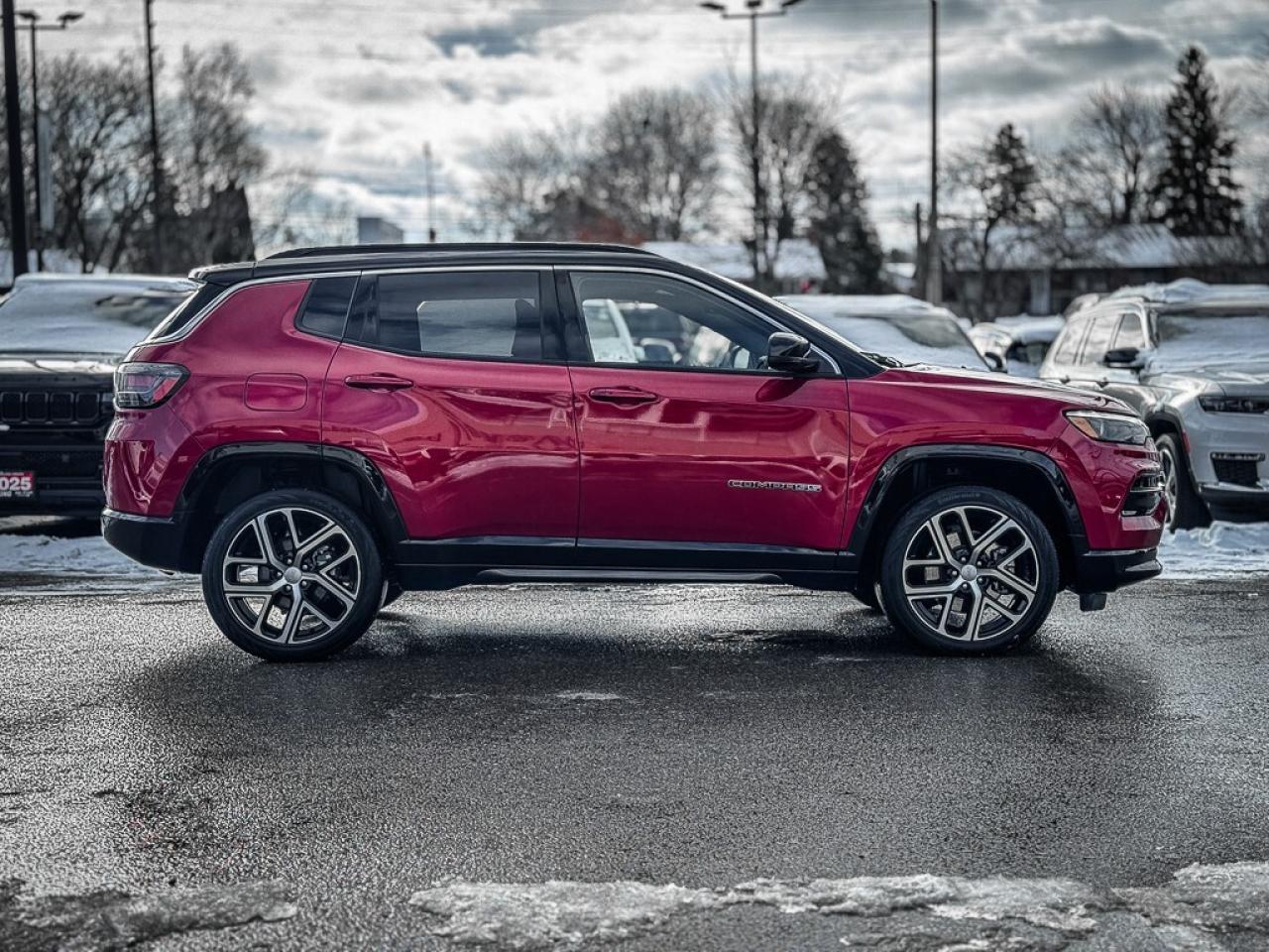 2024 Jeep Compass Limited   HEATED/VENTED LEATHER   ELITE EXTERIOR G Photo3