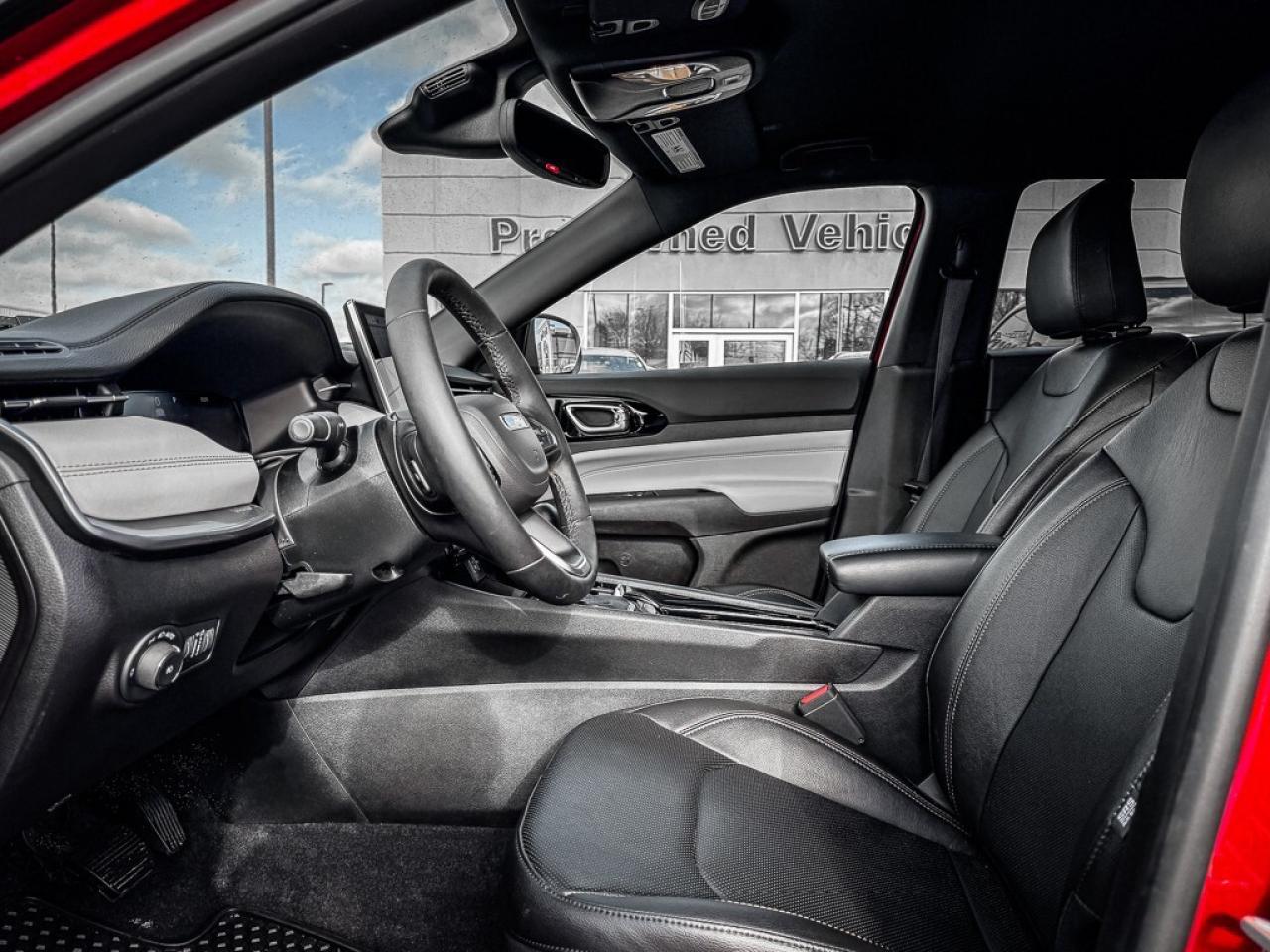 2024 Jeep Compass Limited   HEATED/VENTED LEATHER   ELITE EXTERIOR G Photo