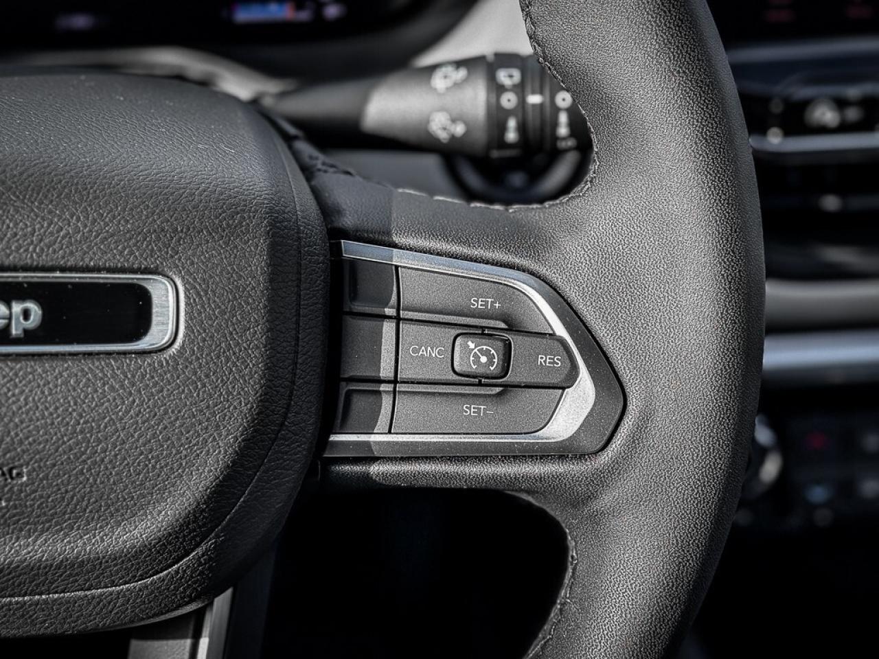 2024 Jeep Compass Limited   HEATED/VENTED LEATHER   ELITE EXTERIOR G Photo