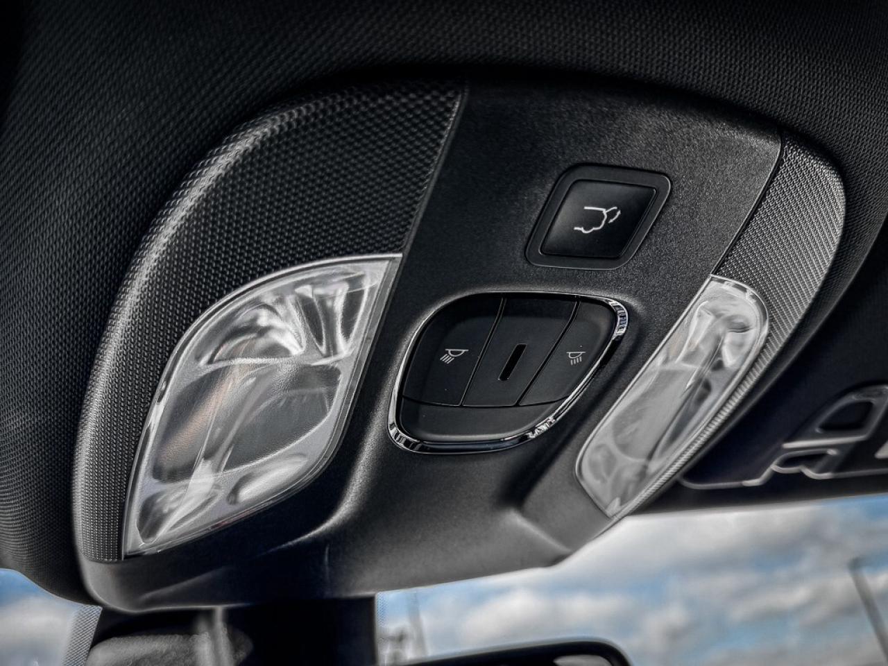 2024 Jeep Compass Limited   HEATED/VENTED LEATHER   ELITE EXTERIOR G Photo