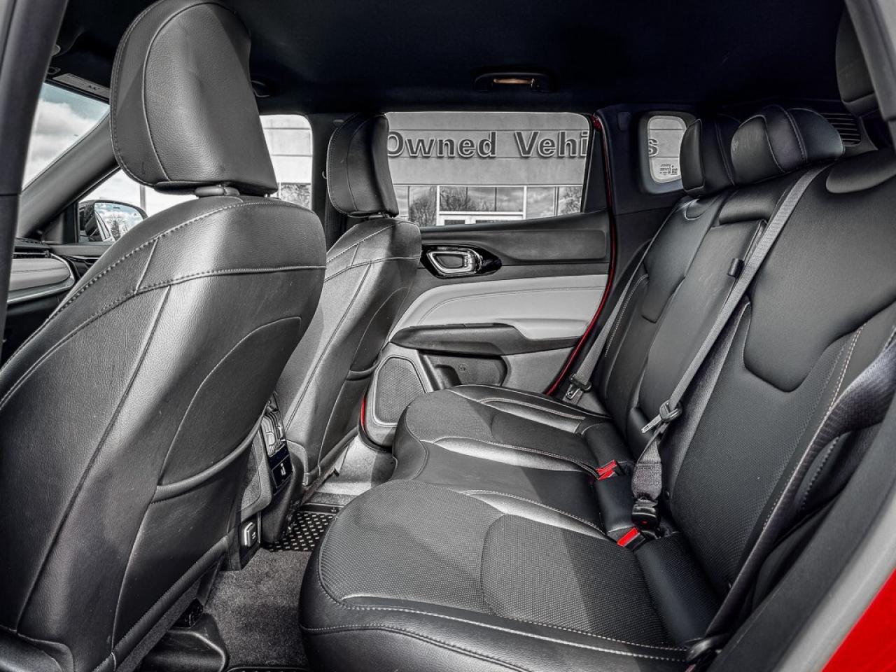 2024 Jeep Compass Limited   HEATED/VENTED LEATHER   ELITE EXTERIOR G Photo