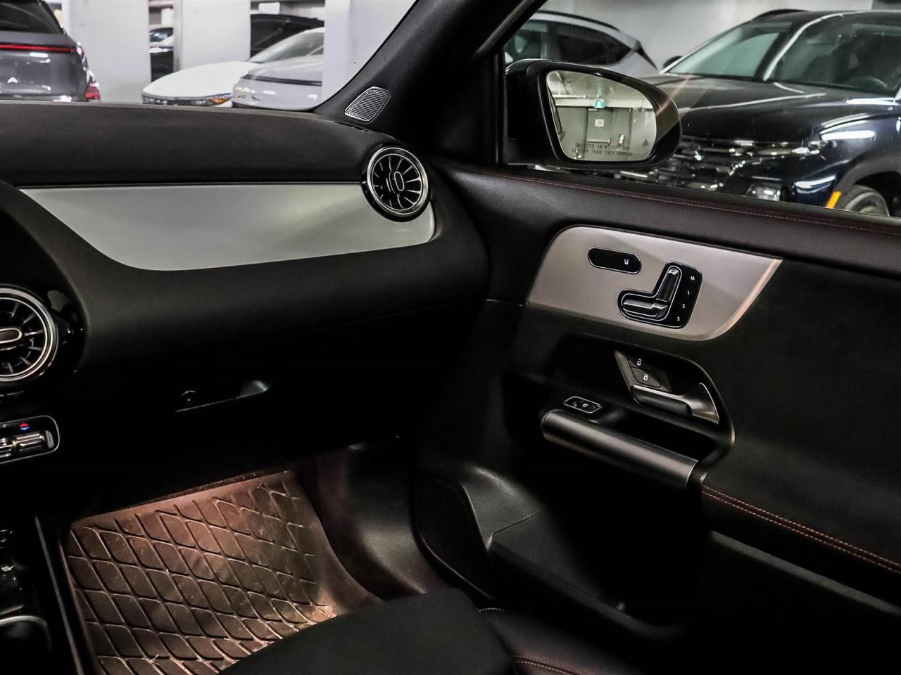 2023 Mercedes-Benz GLA AMG GLA 35 Photo