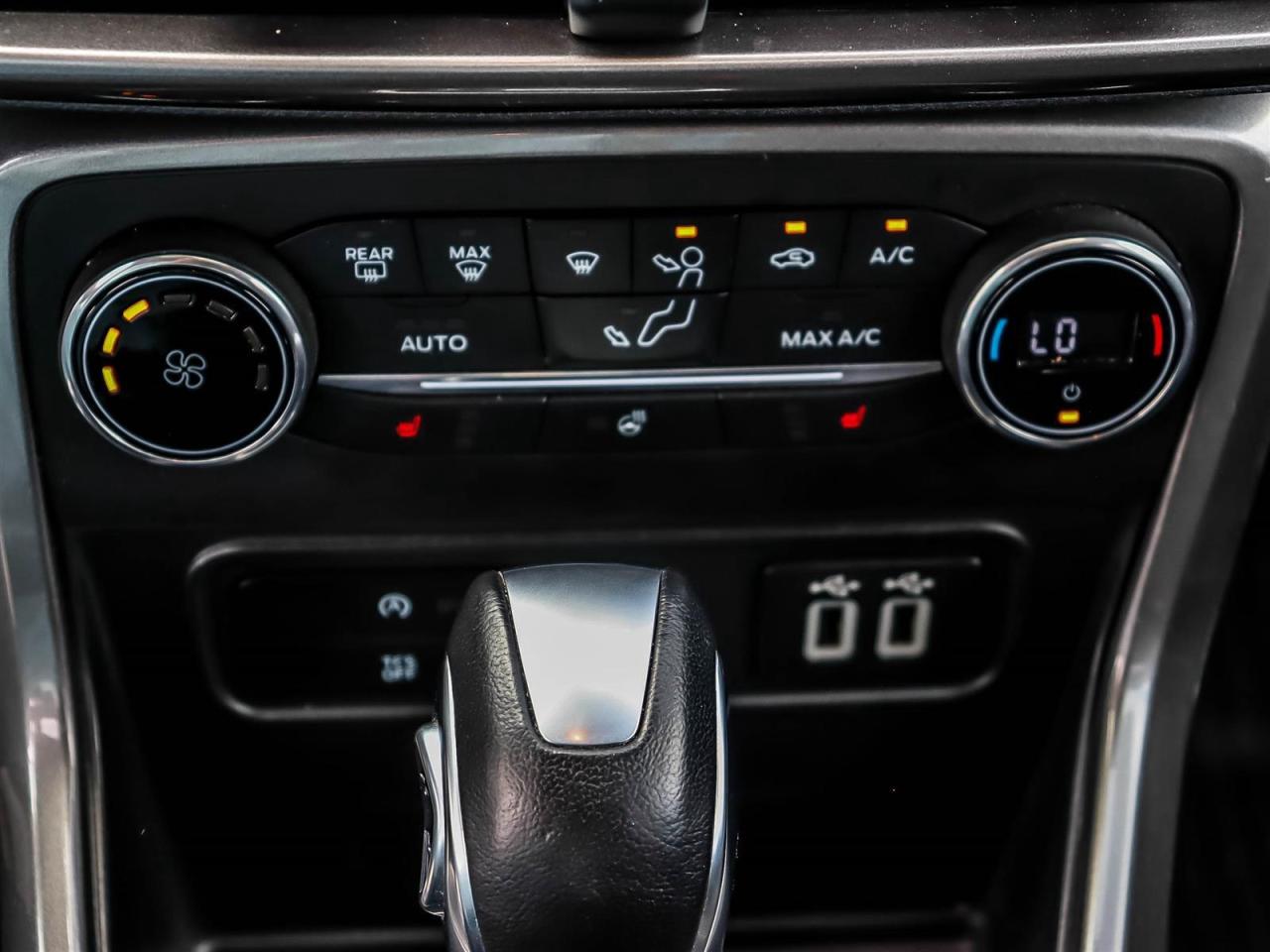 2018 Ford EcoSport SE Photo