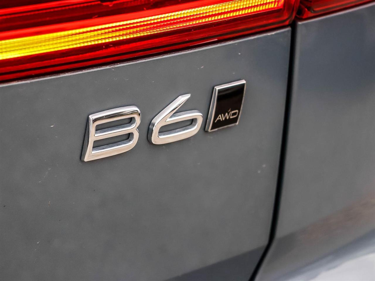 2023 Volvo XC60 Plus Bright Theme Photo