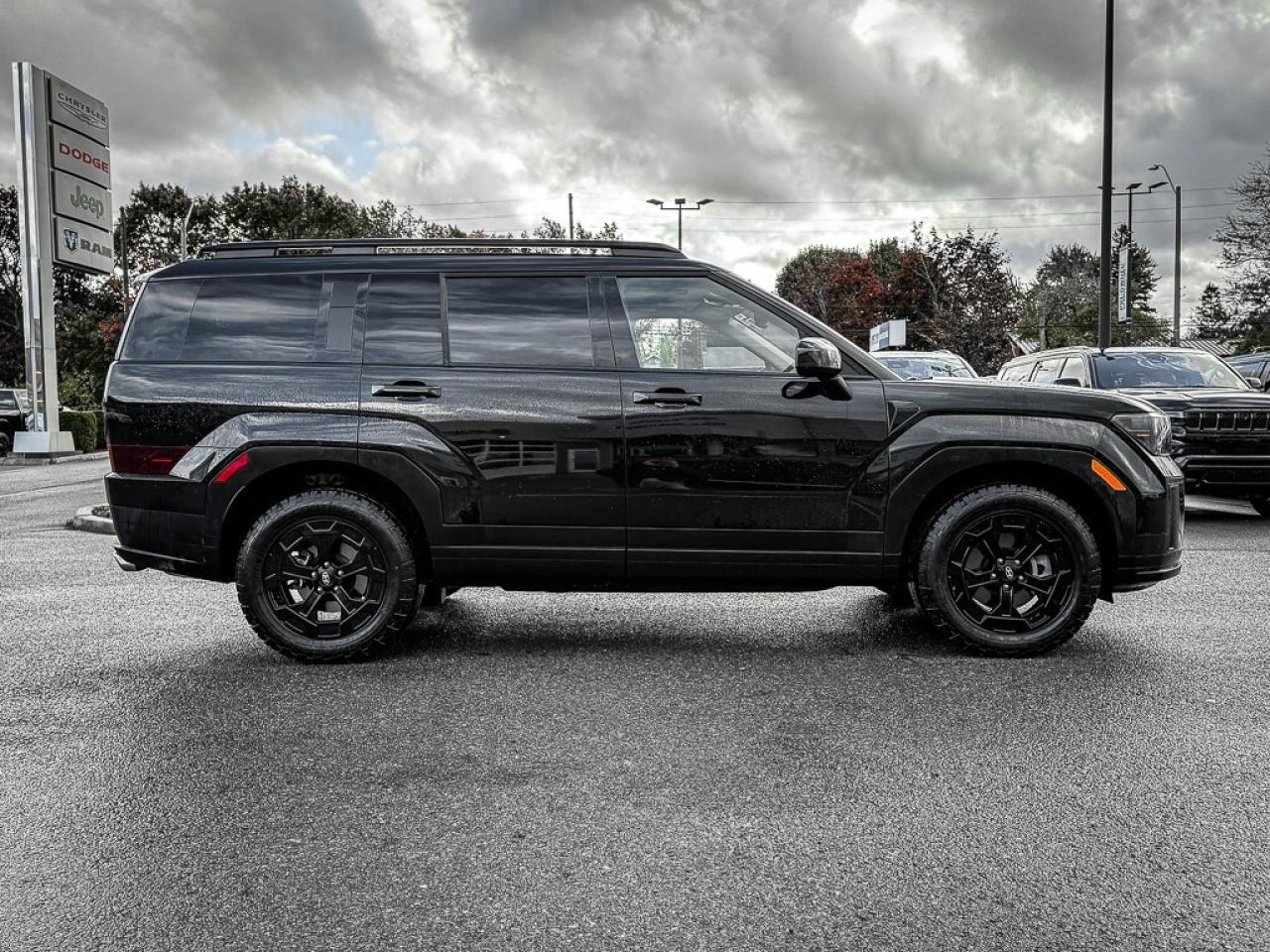 2025 Hyundai Santa Fe XRT   AWD   HEATED SEATS   CARPLAY   BLINDSPOT   L Photo