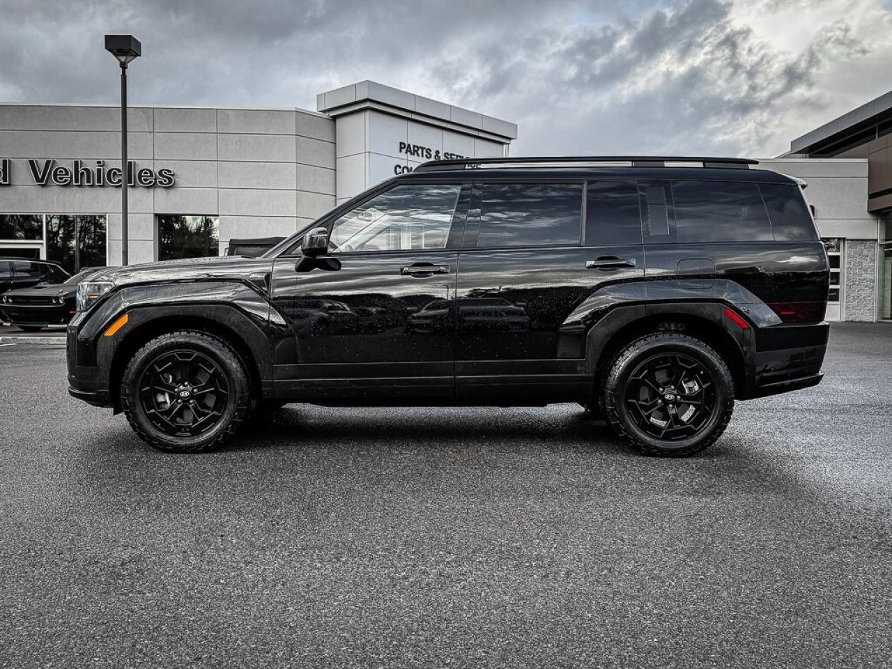 2025 Hyundai Santa Fe XRT   AWD   HEATED SEATS   CARPLAY   BLINDSPOT   L Photo