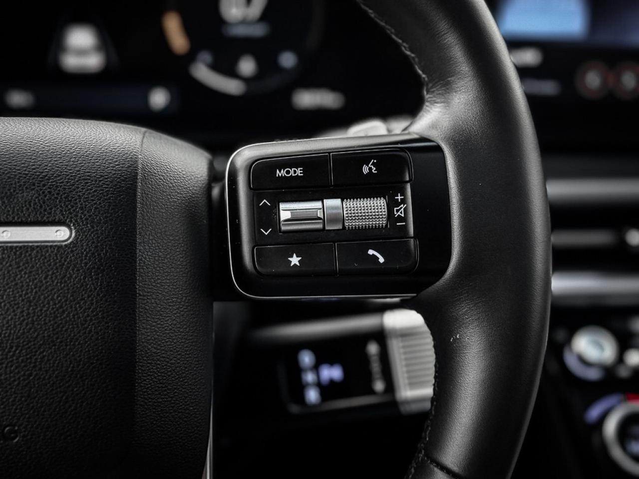 2025 Hyundai Santa Fe XRT   AWD   HEATED SEATS   CARPLAY   BLINDSPOT   L Photo