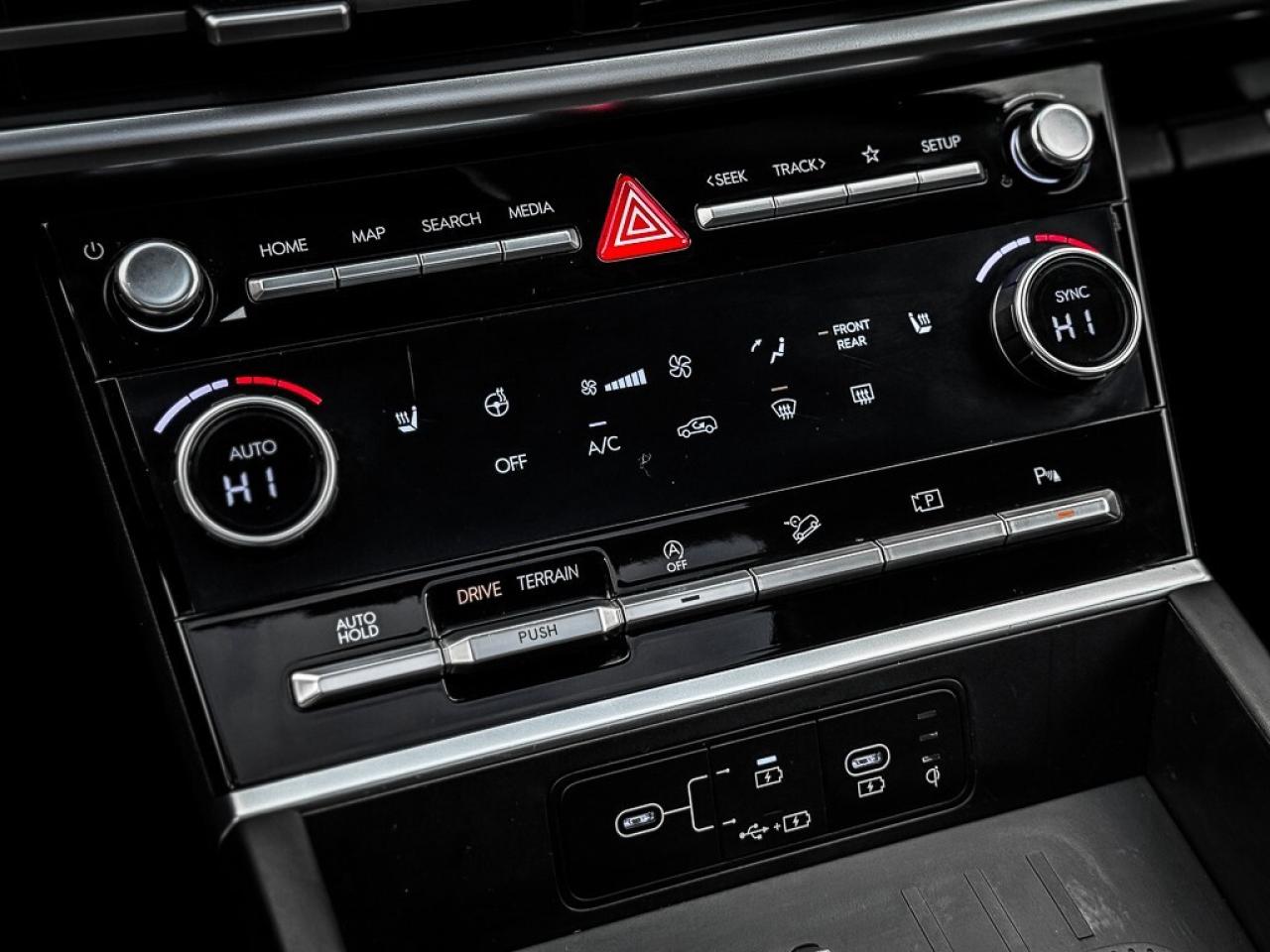 2025 Hyundai Santa Fe XRT   AWD   HEATED SEATS   CARPLAY   BLINDSPOT   L Photo