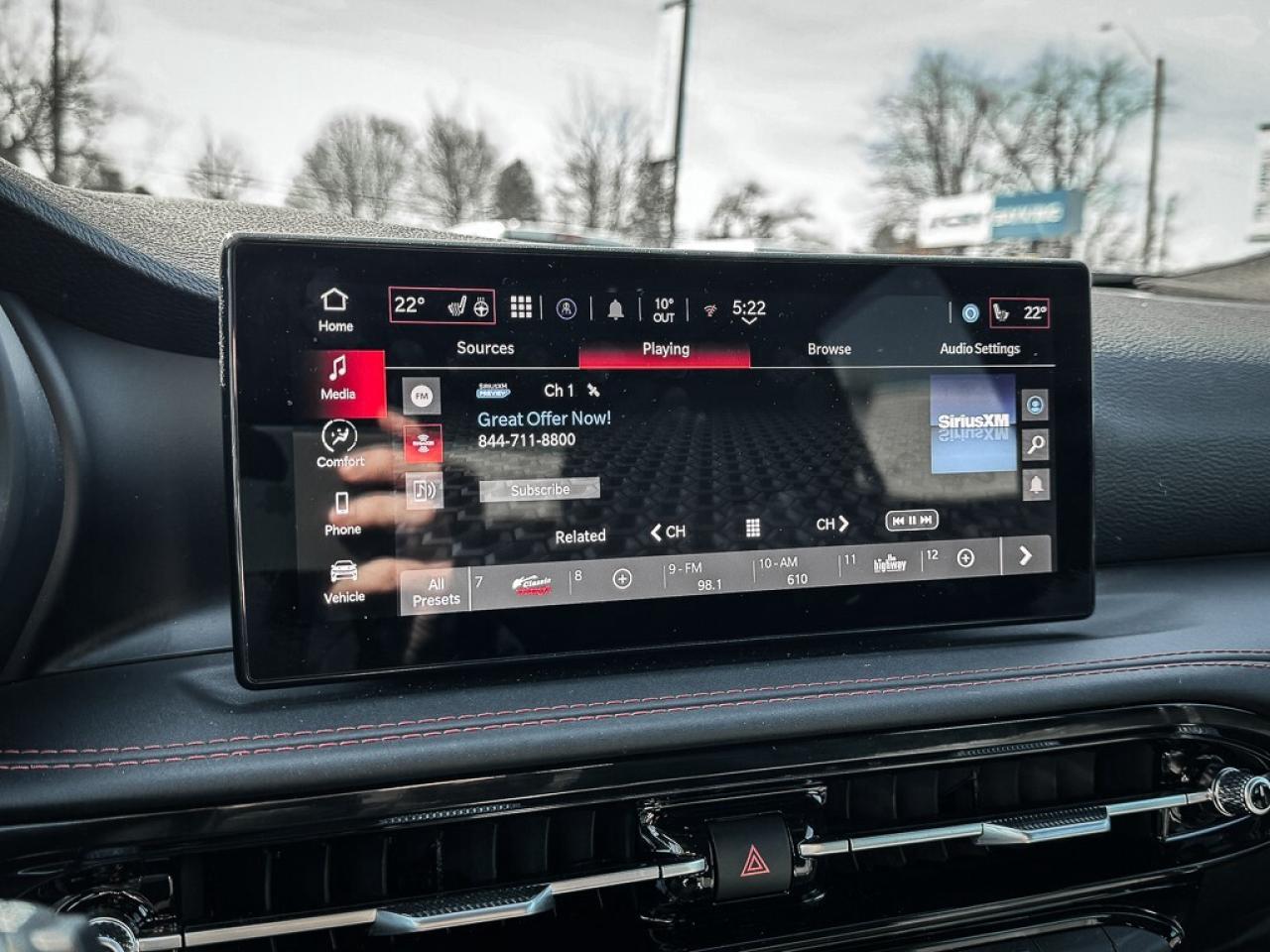 2024 Dodge Hornet PHEV R/T   BLACKTOP PKG   HEATED SEATS Photo