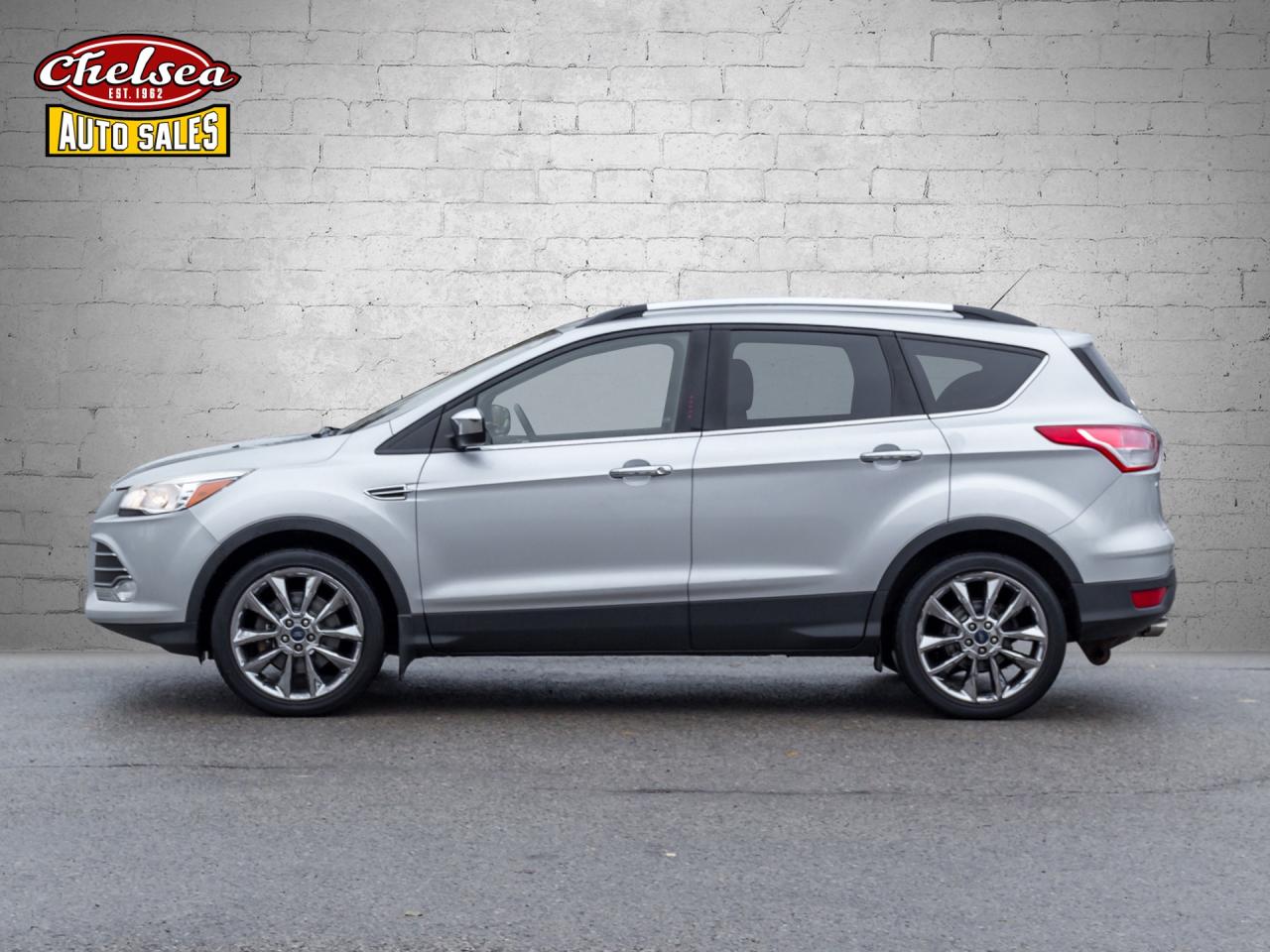 2015 Ford Escape SE 4WD Photo2