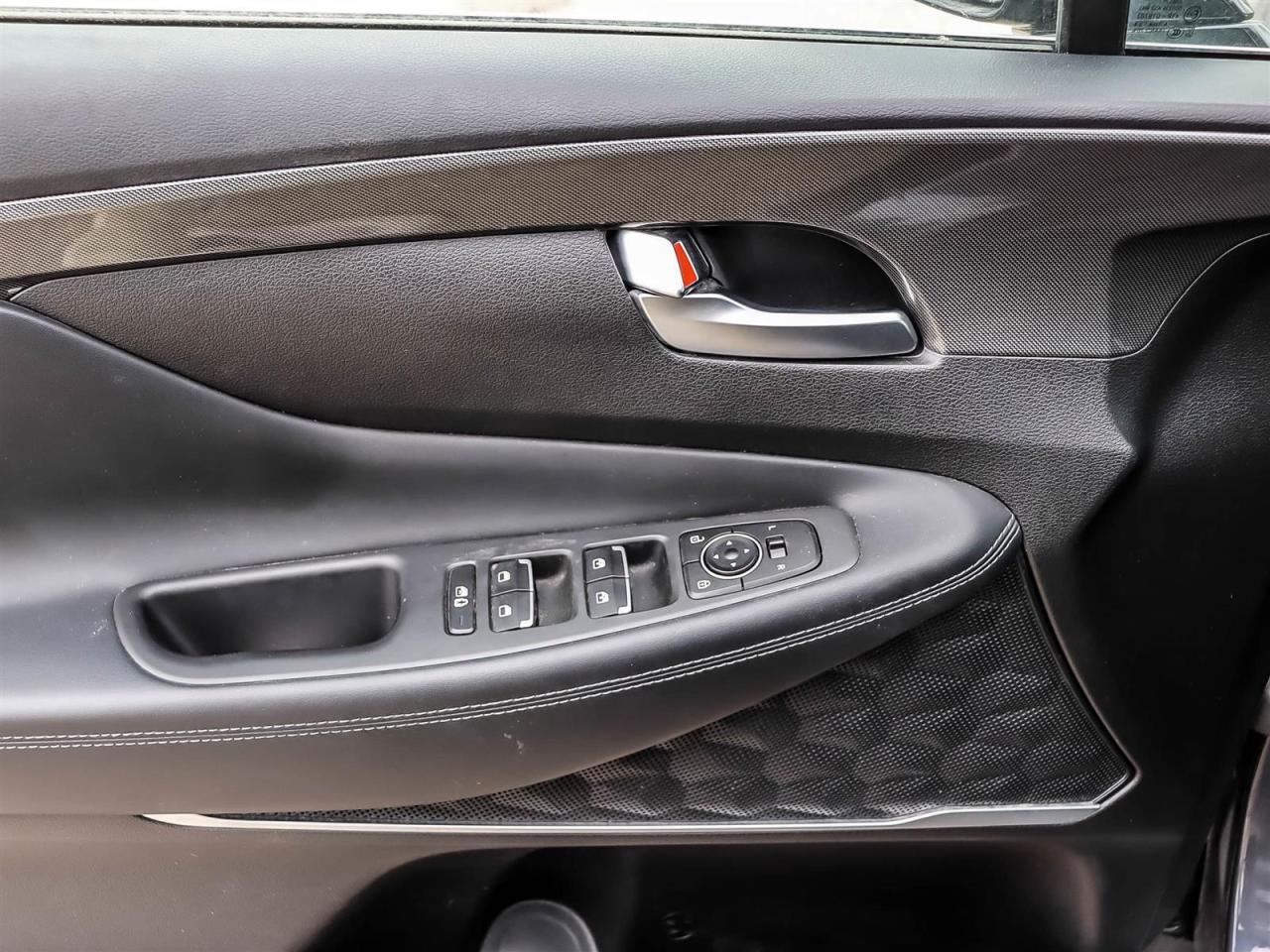 2021 Hyundai Santa Fe Hybrid PREFERRED Photo4