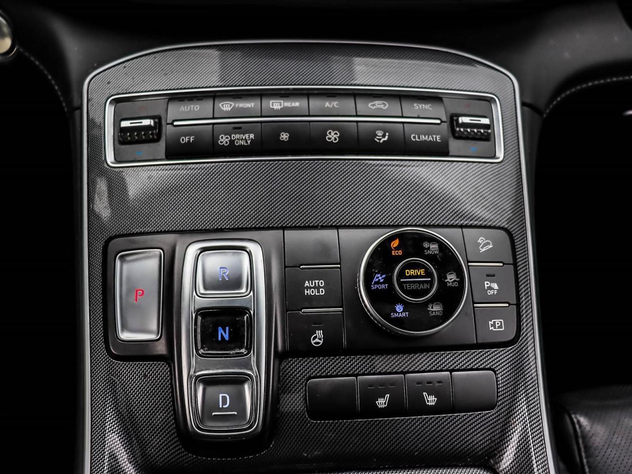 2021 Hyundai Santa Fe Hybrid PREFERRED Photo