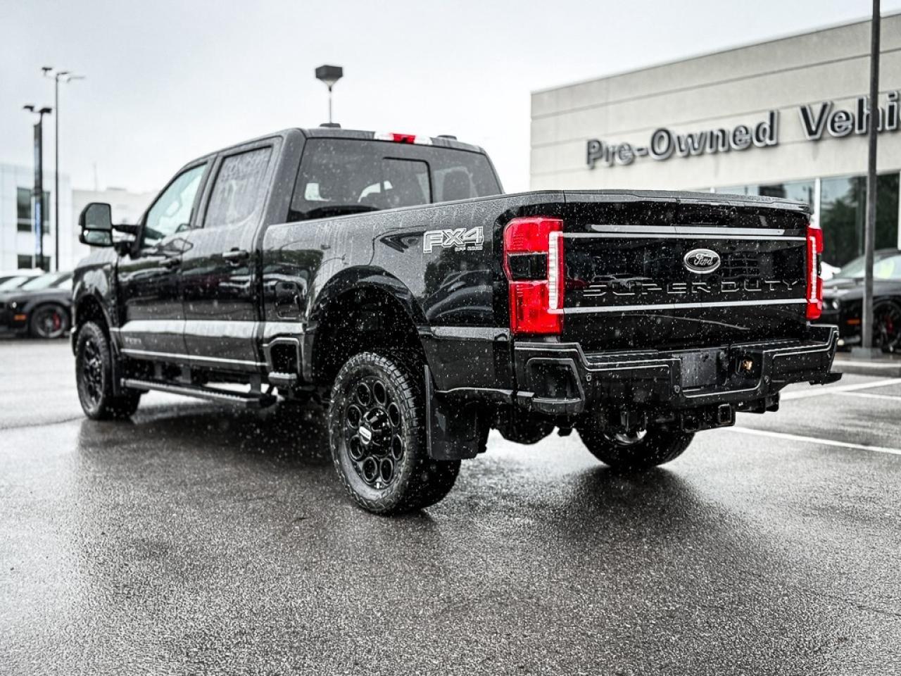 2024 Ford F-250 Lariat   ULTIMATE PKG   BLACK APPEARANCE PKG   PAN Photo